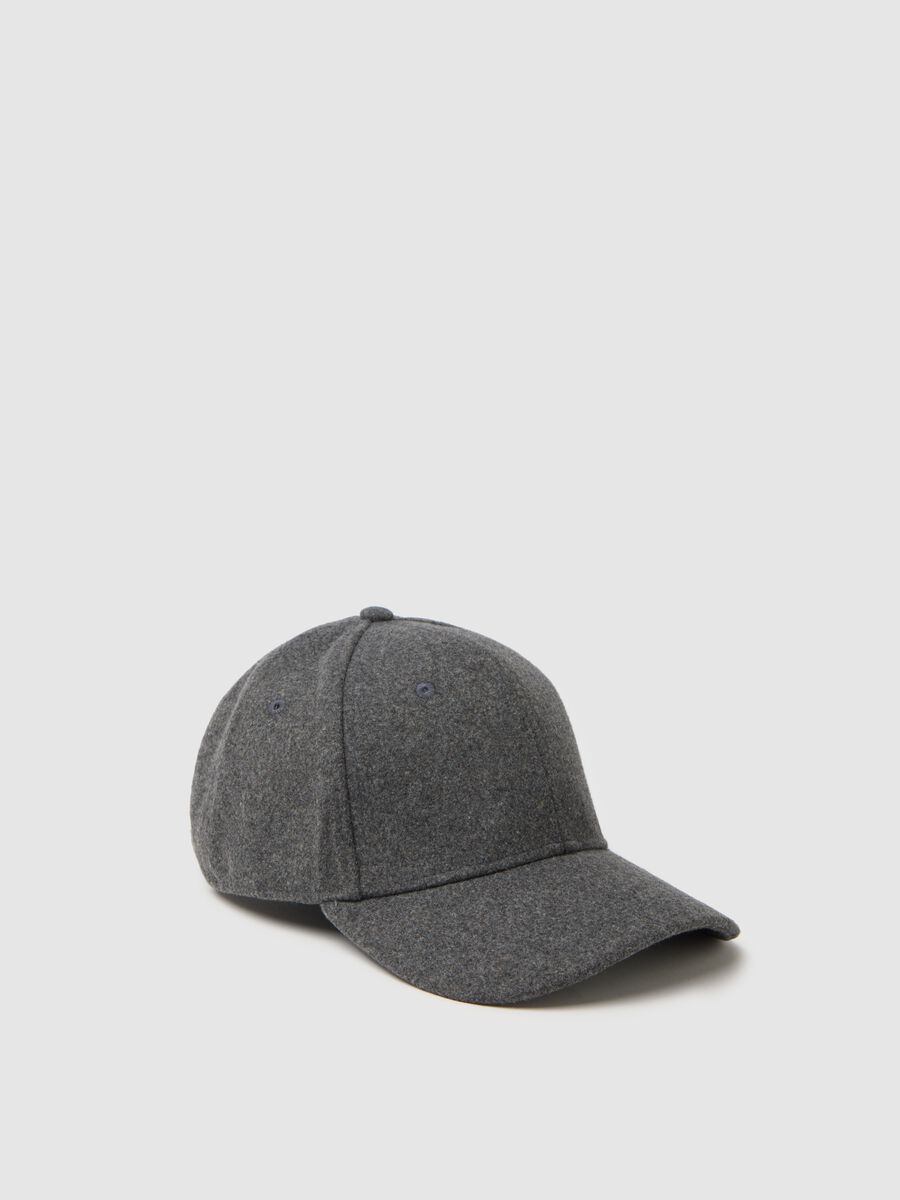 Cappello grigio_0