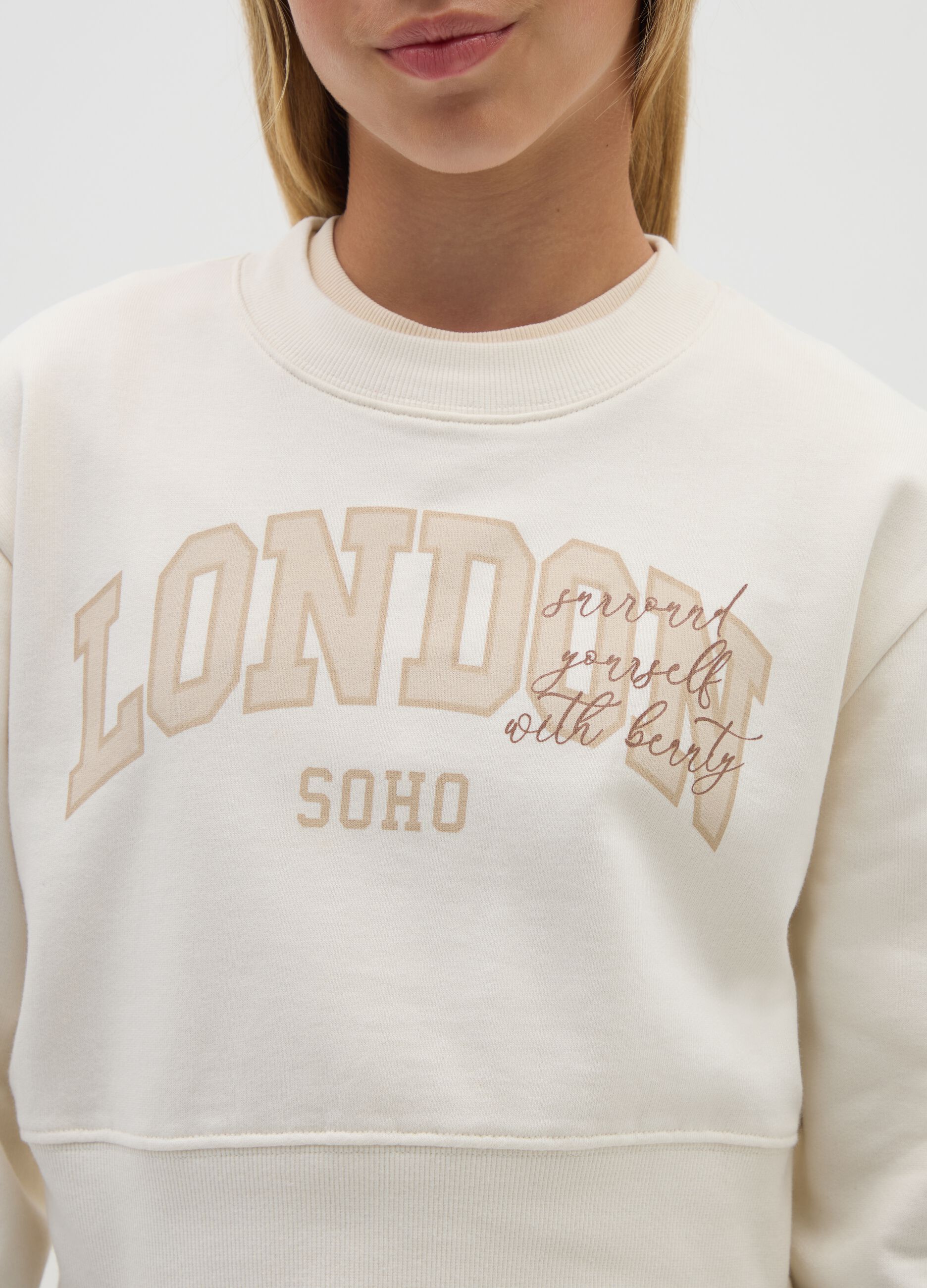 Girls' pure cotton white sweatshirt regular fit