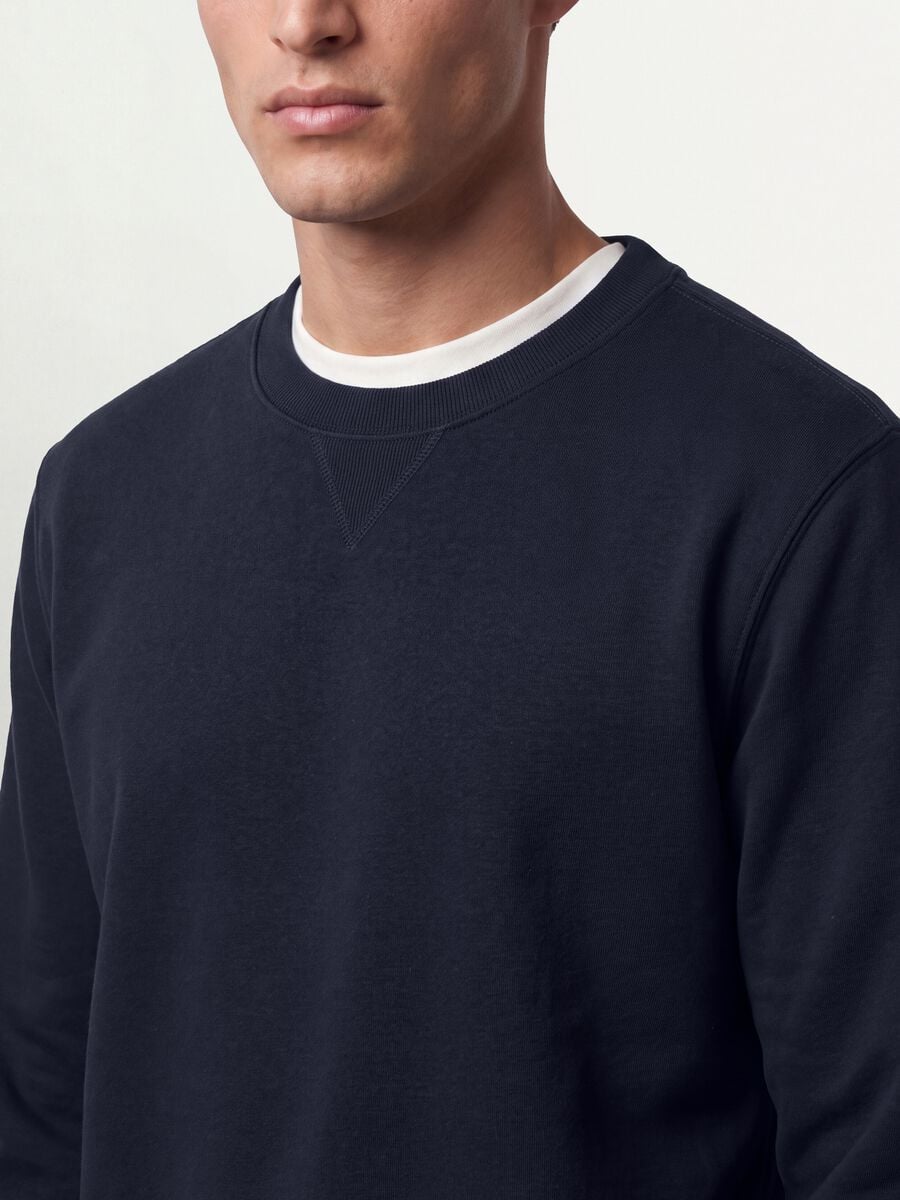 Blue crew-neck sweatshirt in cotton blend, regular fit_2