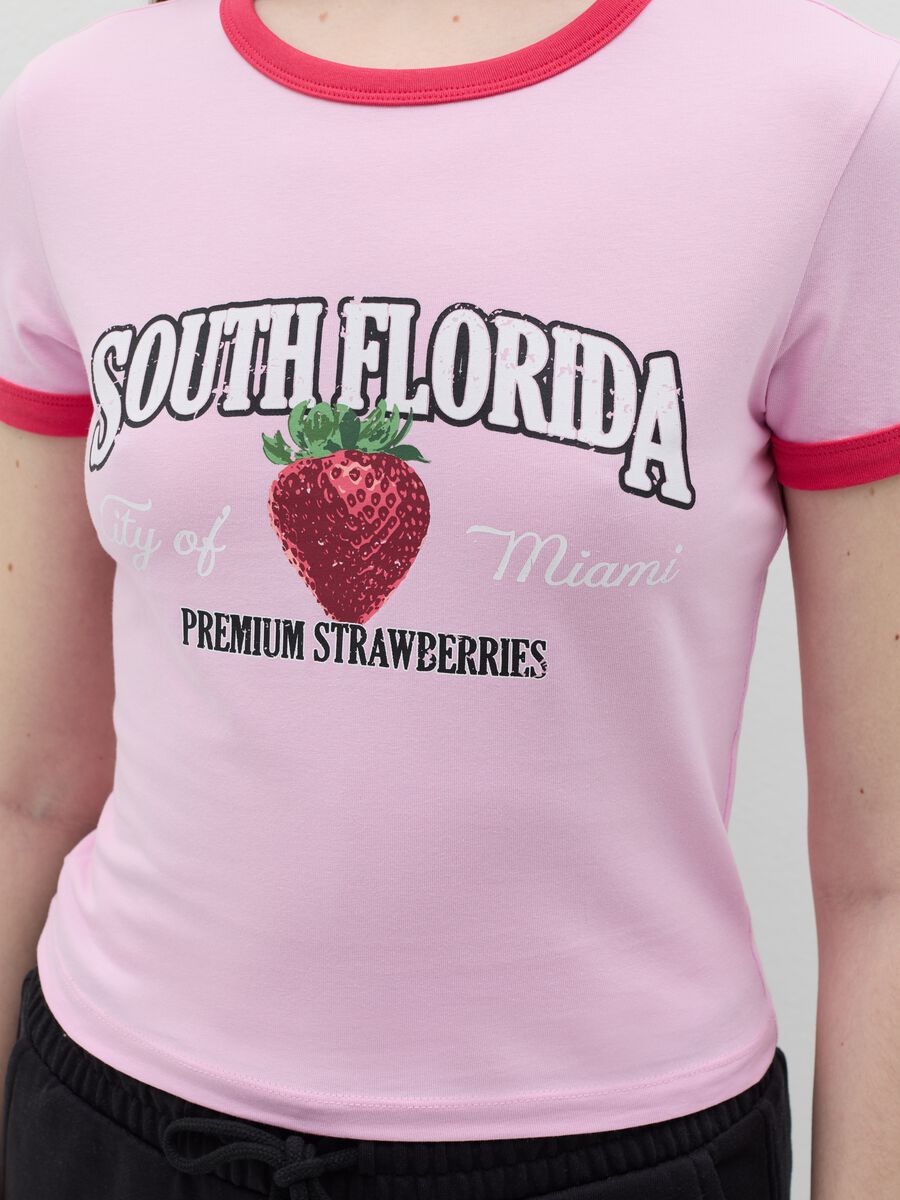T-shirt with contrasting edging and print_2