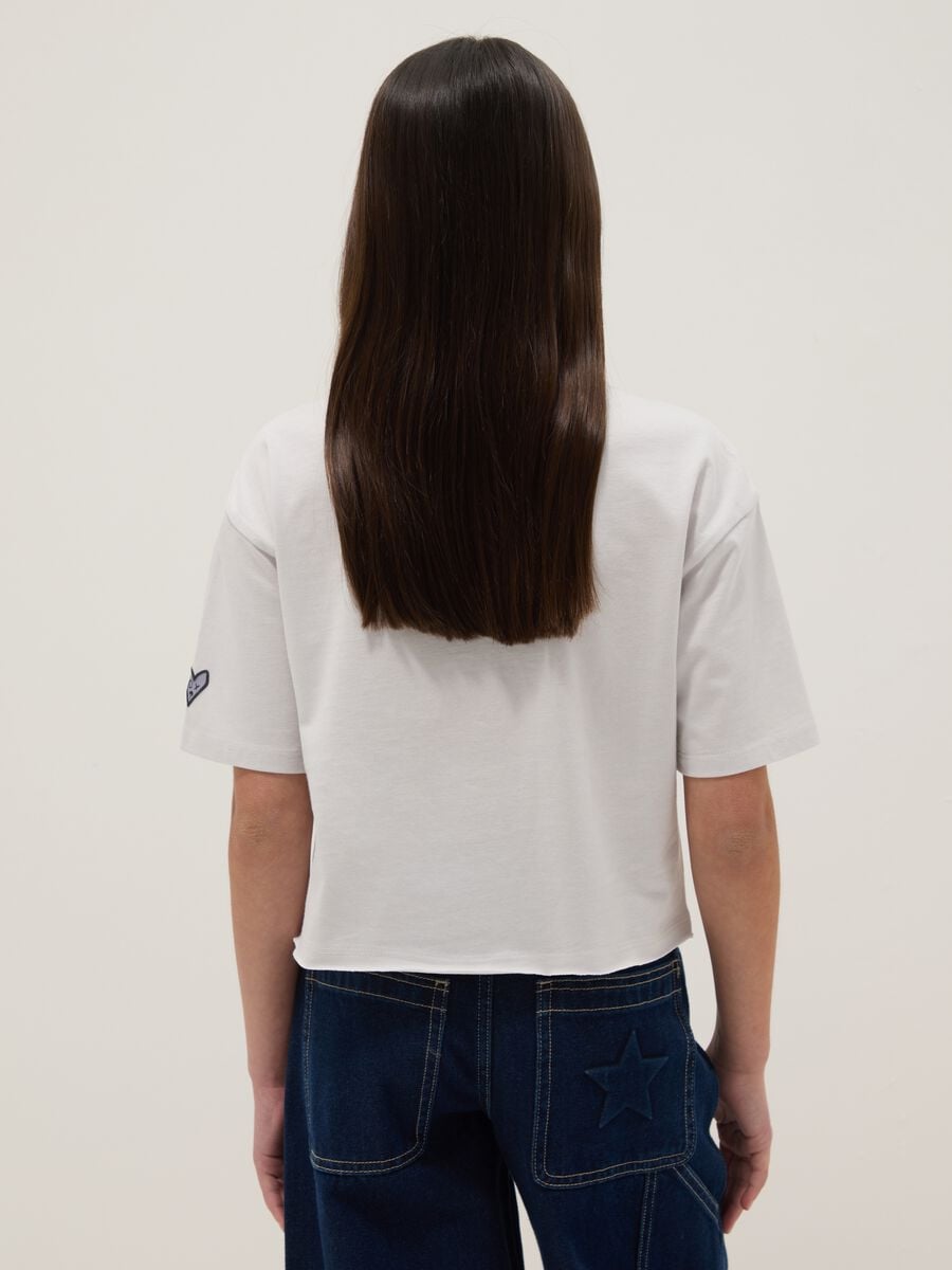 T-shirt in puro cotone bianca da ragazza boxy fit con stampa_1