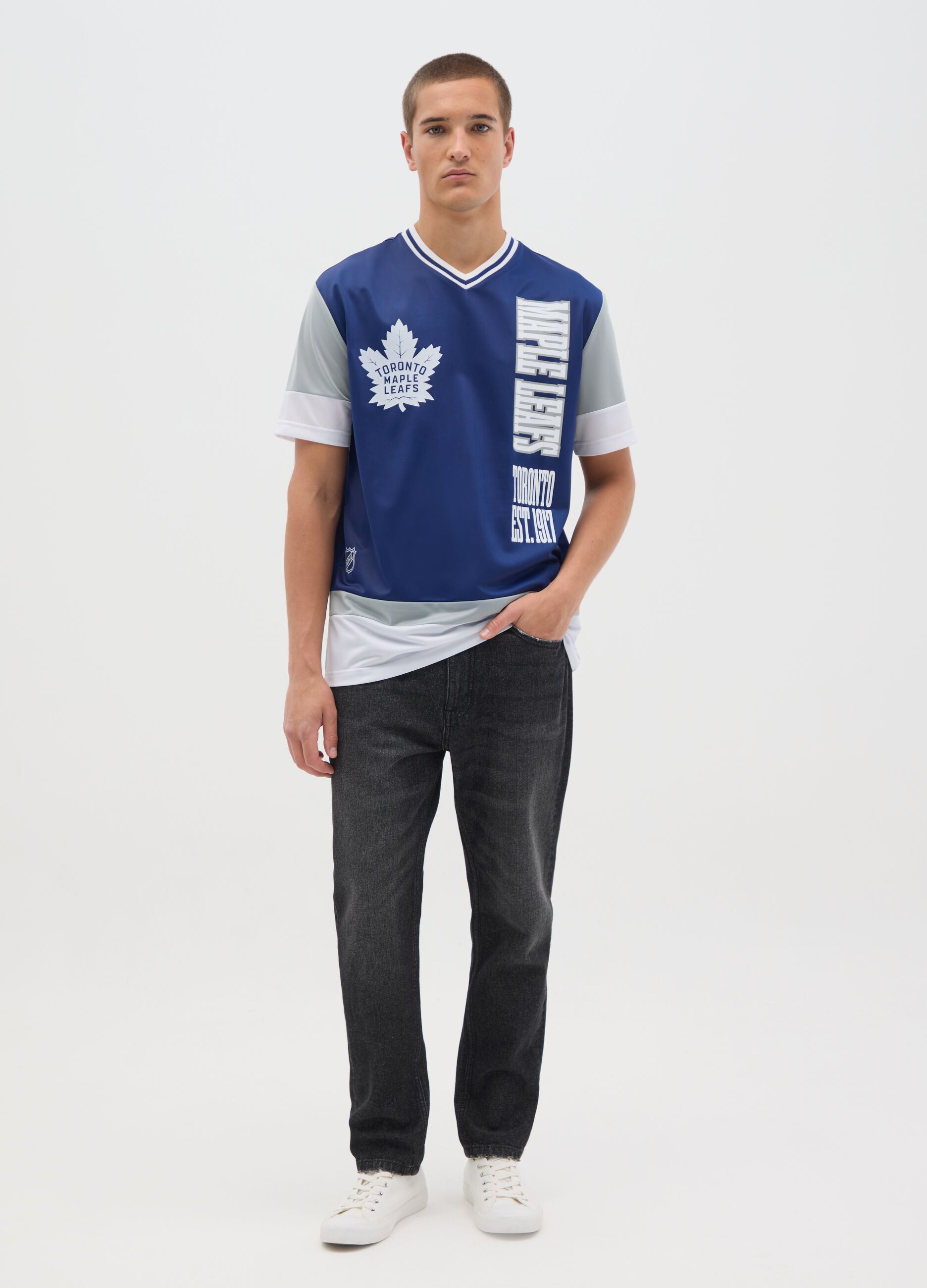 Men's Regular Fit Sports Shirt with Toronto Maple Leafs Logo