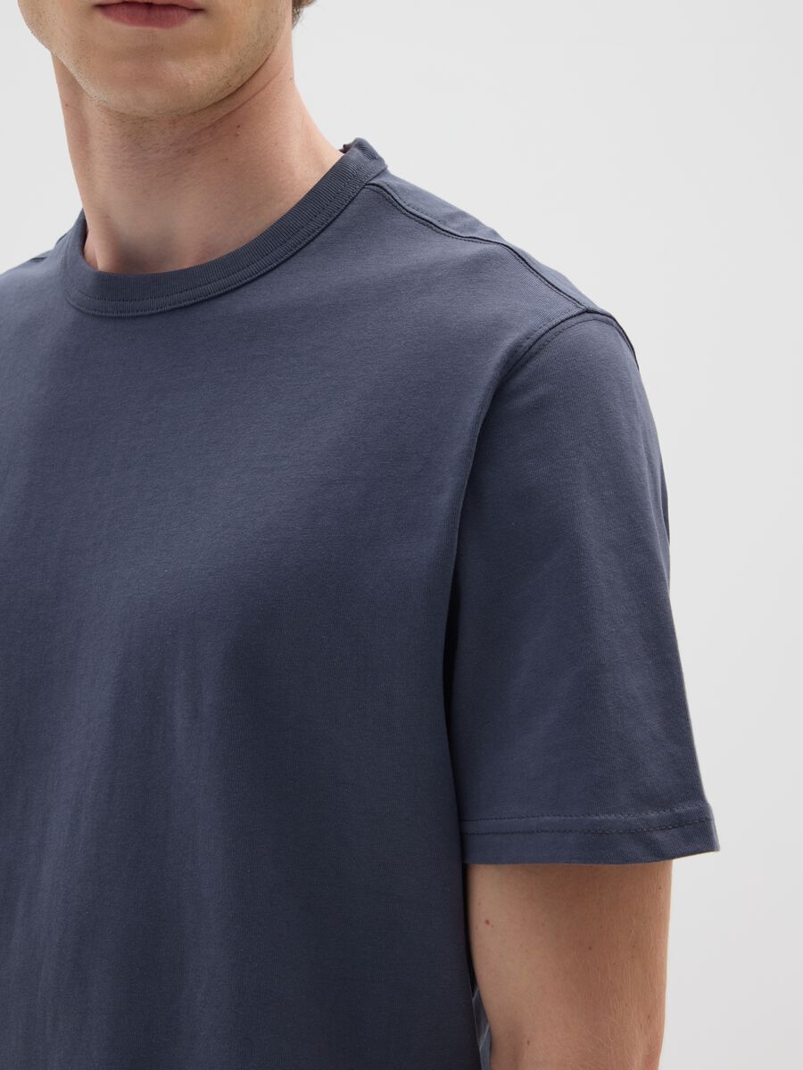 Blue pure cotton T-shirt with regular fit_3