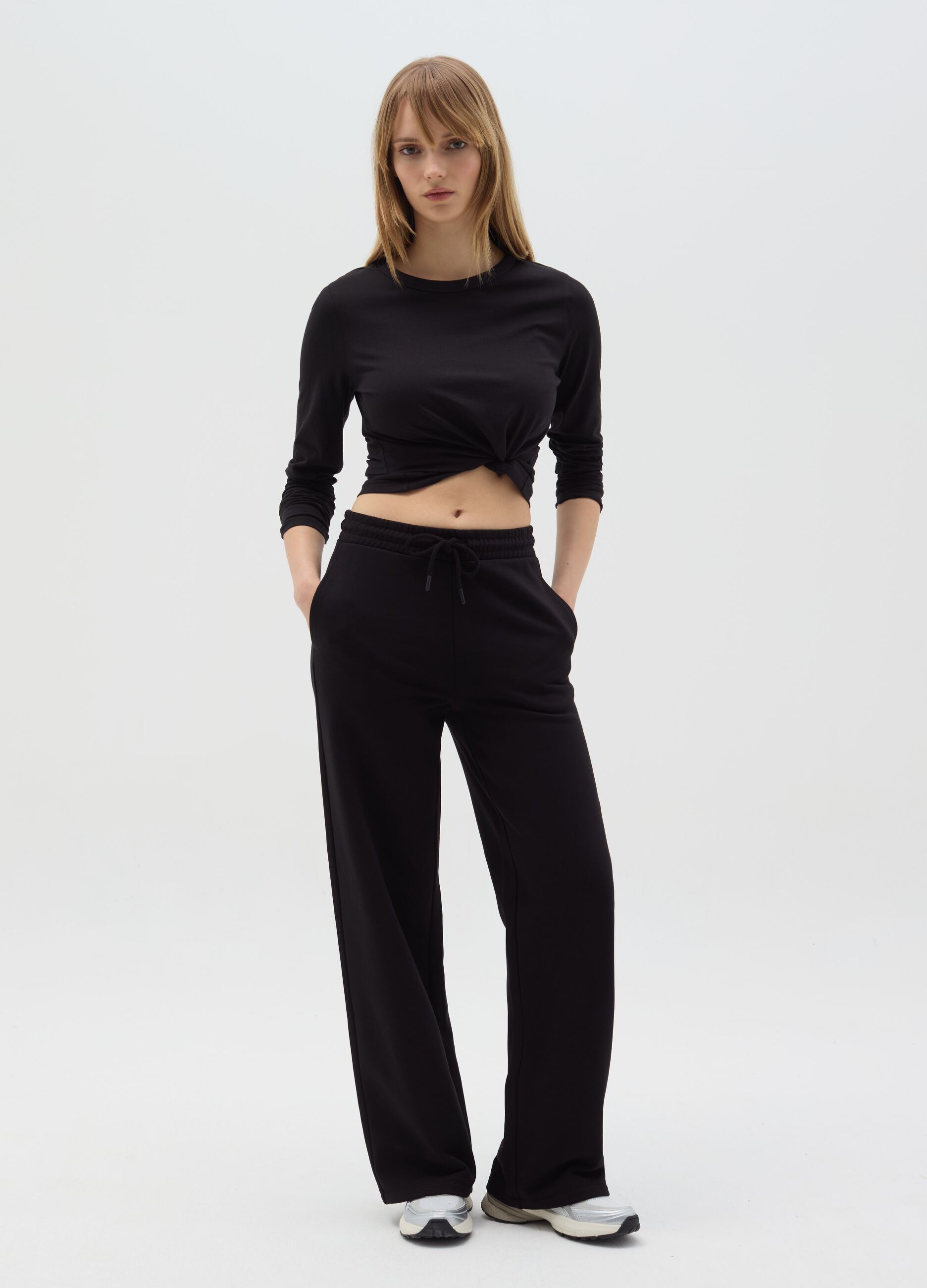 Essential long-sleeved T-shirt in cotton