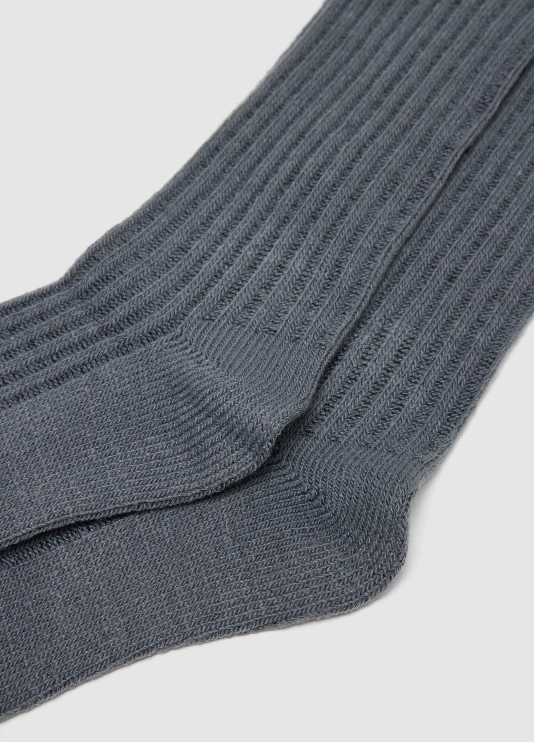 Grey ribbed stretch-fabric socks