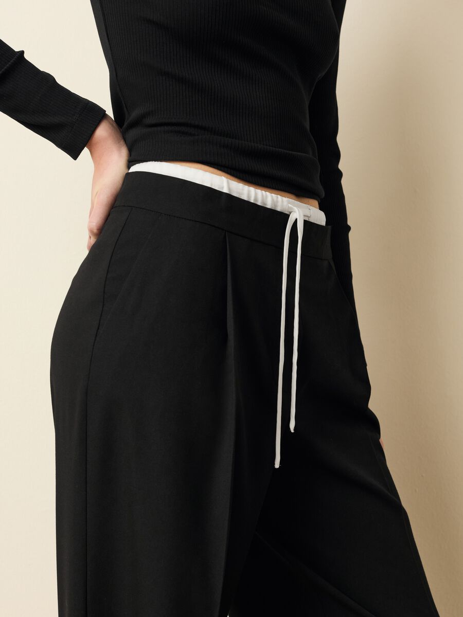Wide-leg jogger trousers with drawstring_0