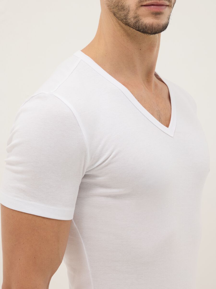Twin Pack Pure Cotton White Regular Fit Deep V-neck T-shirts_3