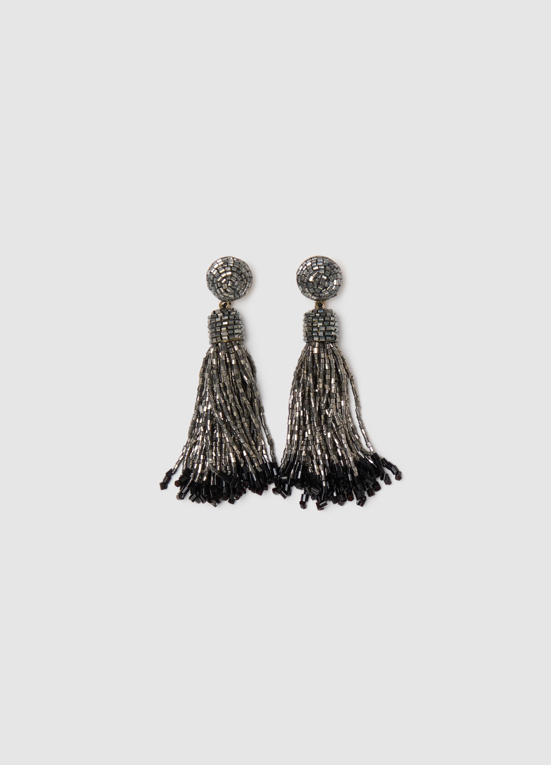 Grey pendant earrings with beads and fringing