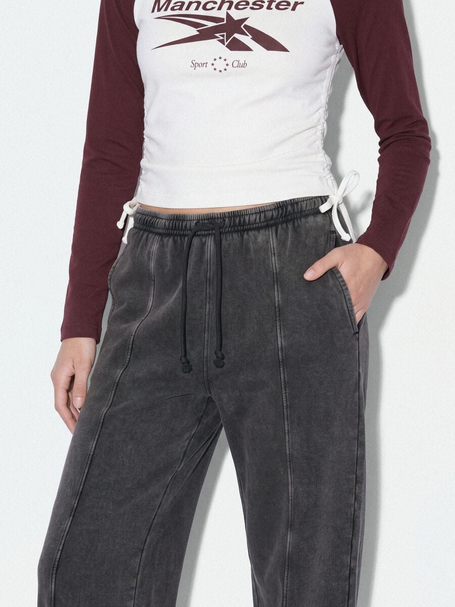 Pantaloni jogger grigi in misto cotone con coulisse_2