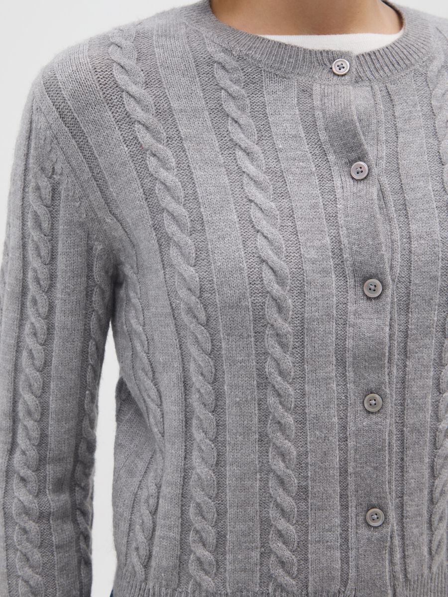 Grey Knitted Cardigan_3