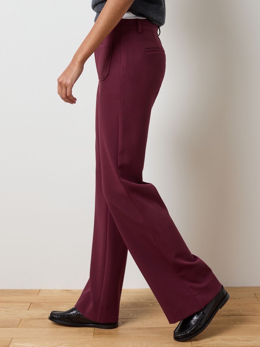 Pantaloni viola a gamba larga_3