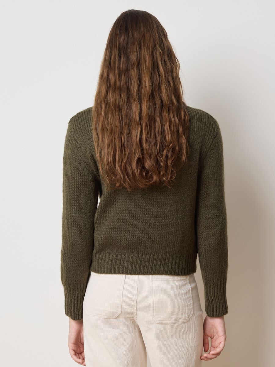 Green regular fit jumper with cable pattern_3
