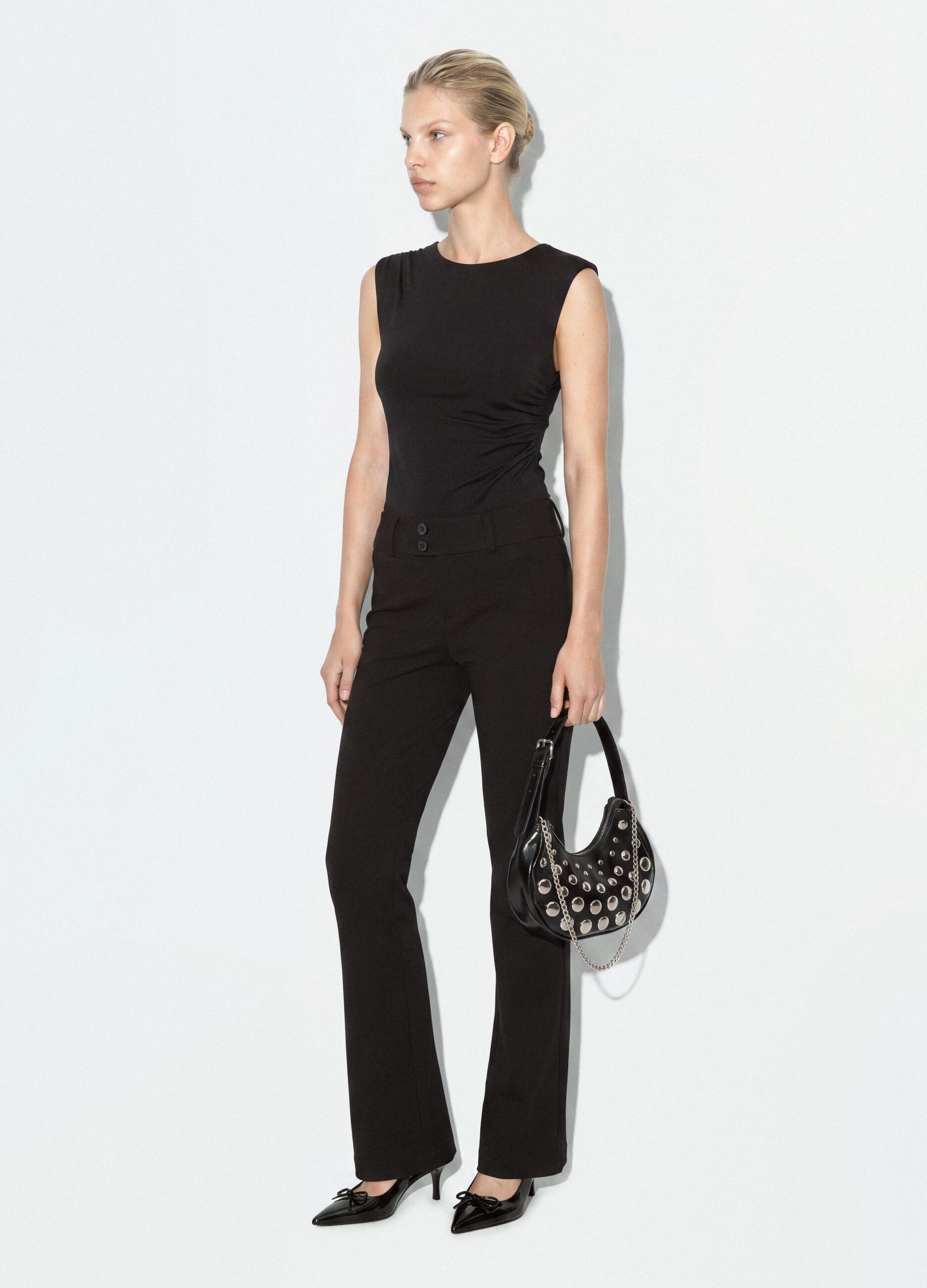 Black flared trousers in stretch viscose