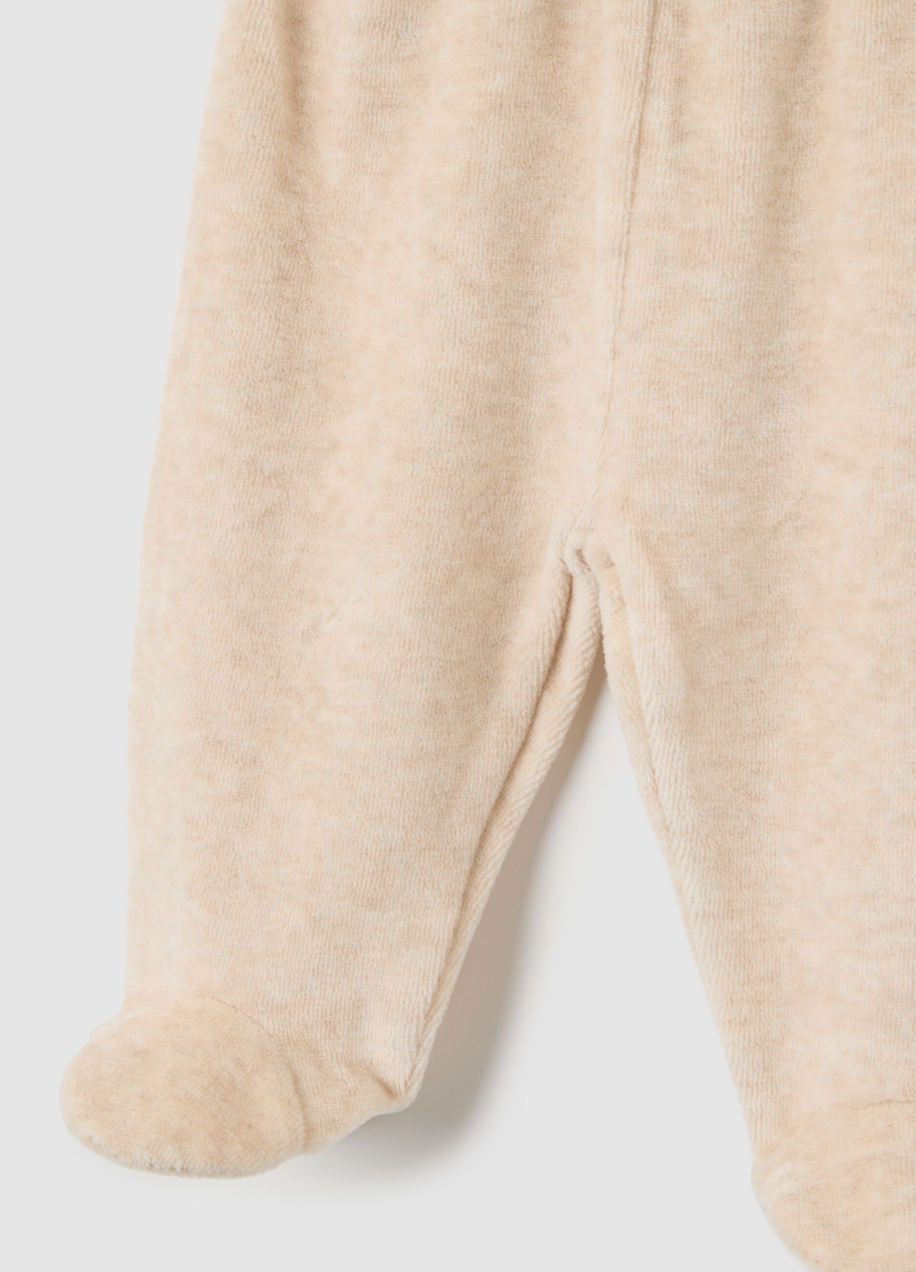 Newborn set in white and beige cotton blend
