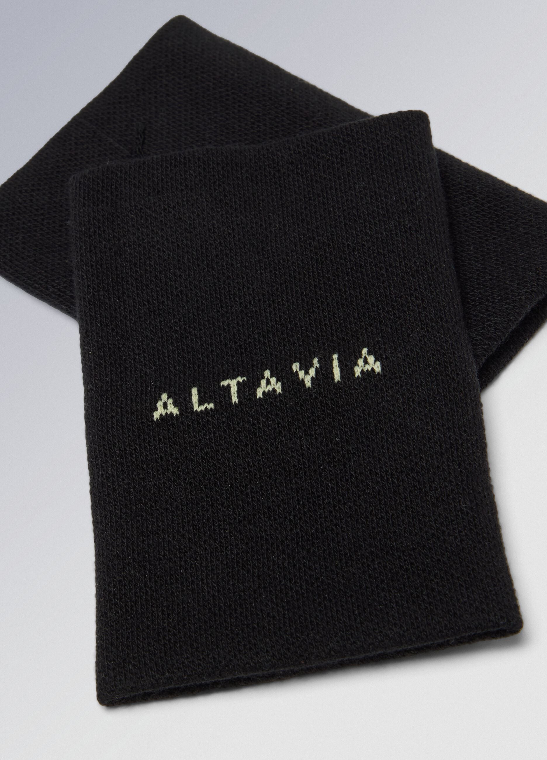 Black ALTAVIA COURT wristbands in stretch cotton