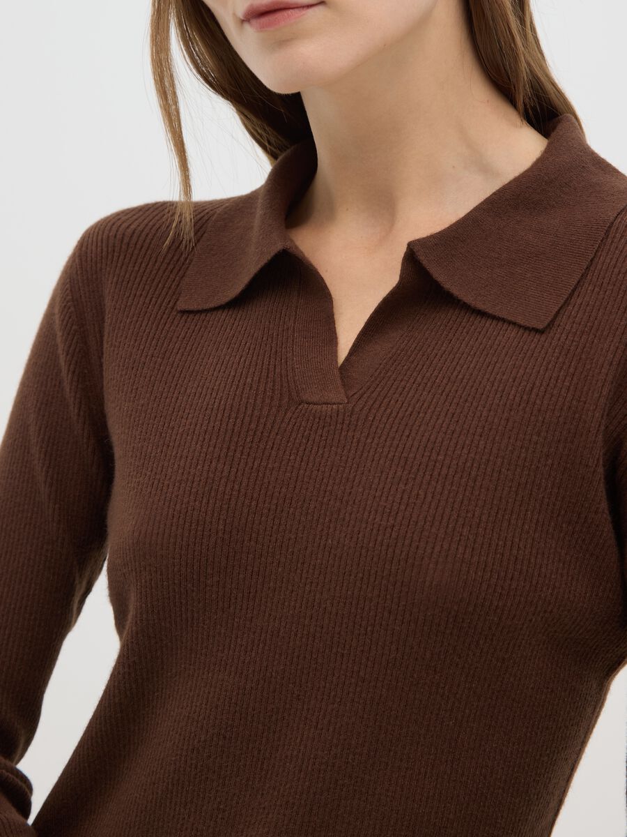 Maglia marrone a maniche lunghe regular fit_3
