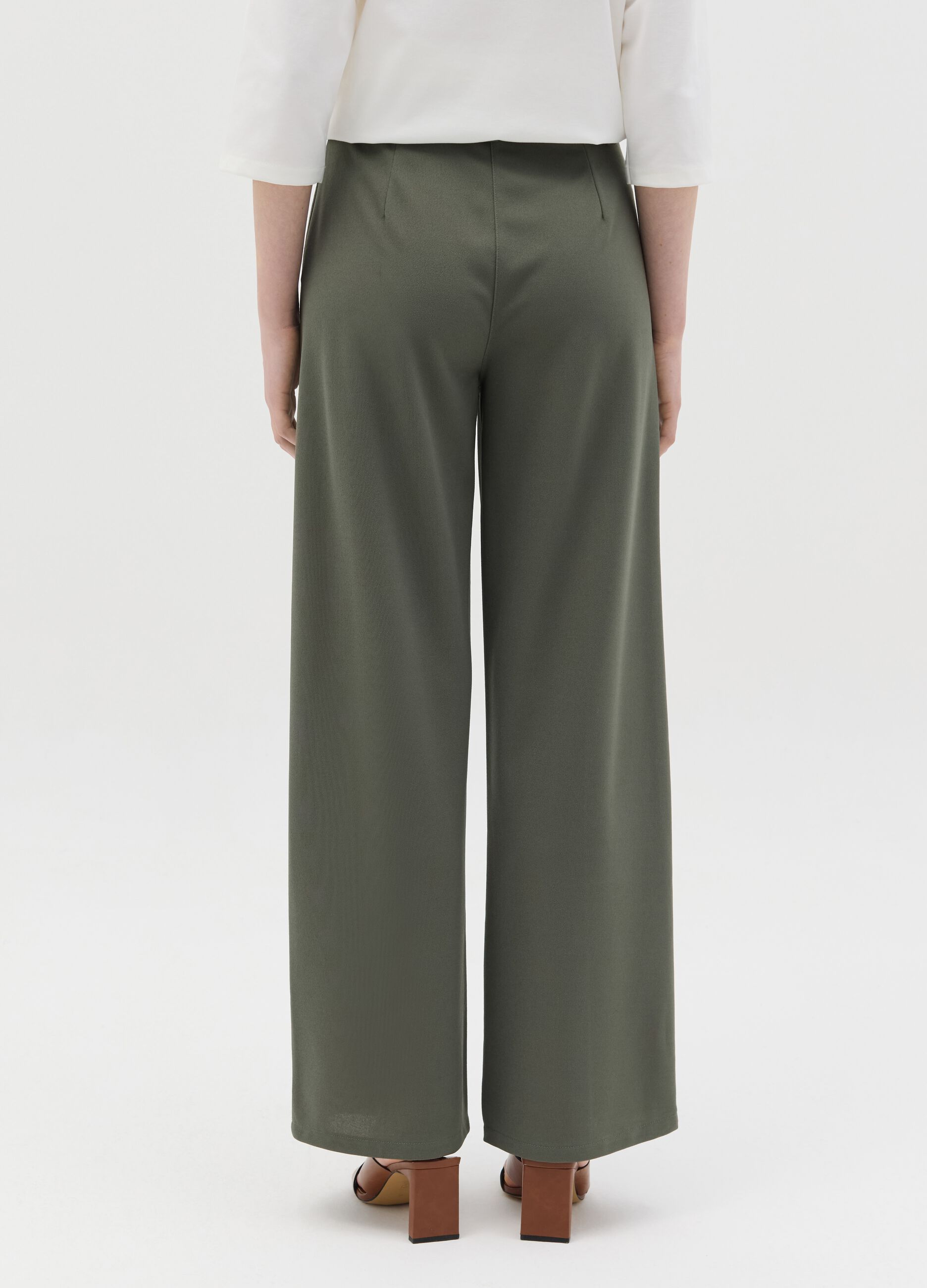 Green palazzo trousers with pockets
