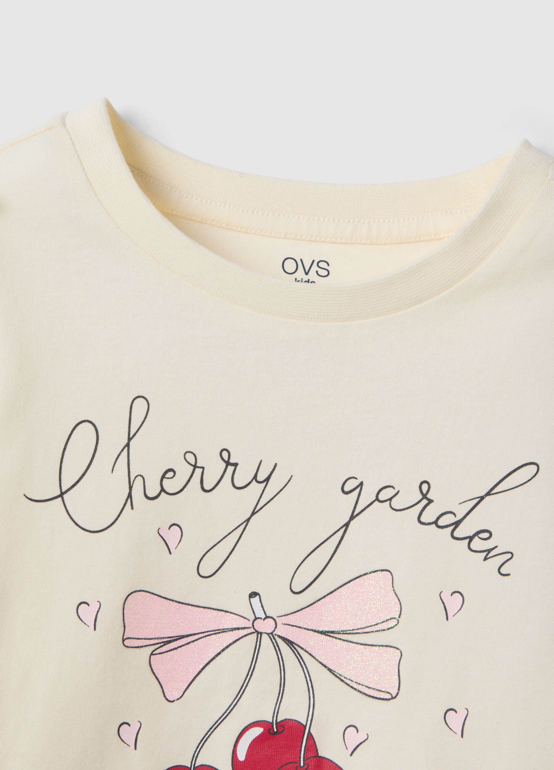 T-shirt in puro cotone beige regular fit con stampa per bambina
