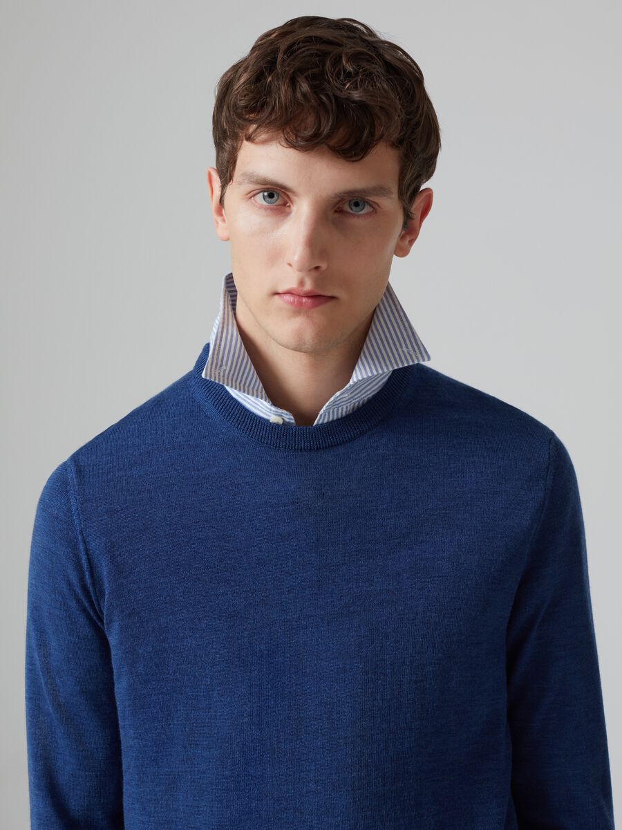 Pullover in lana merino con scollo rotondo_0
