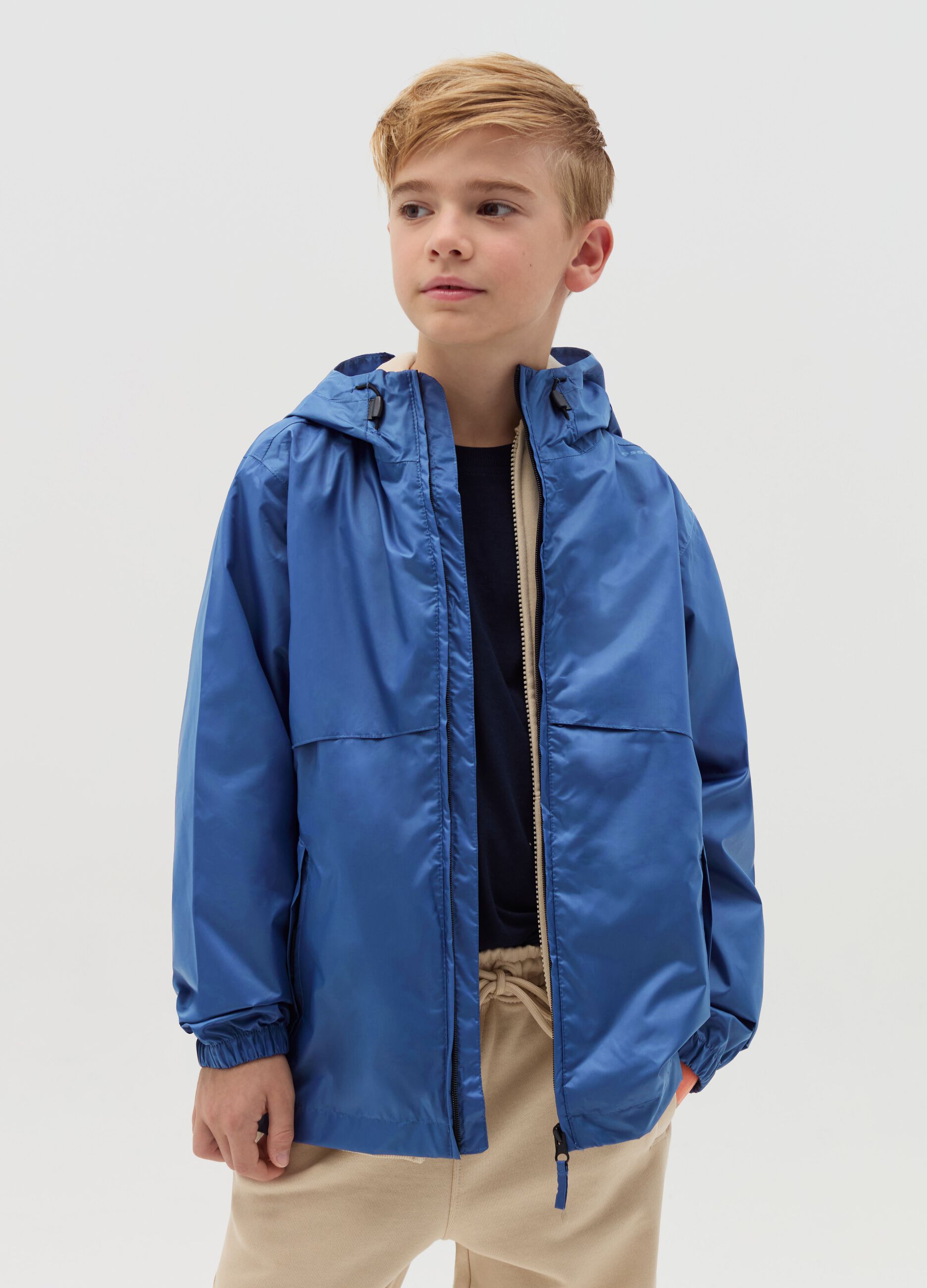 Essential waterproof jacket with hood