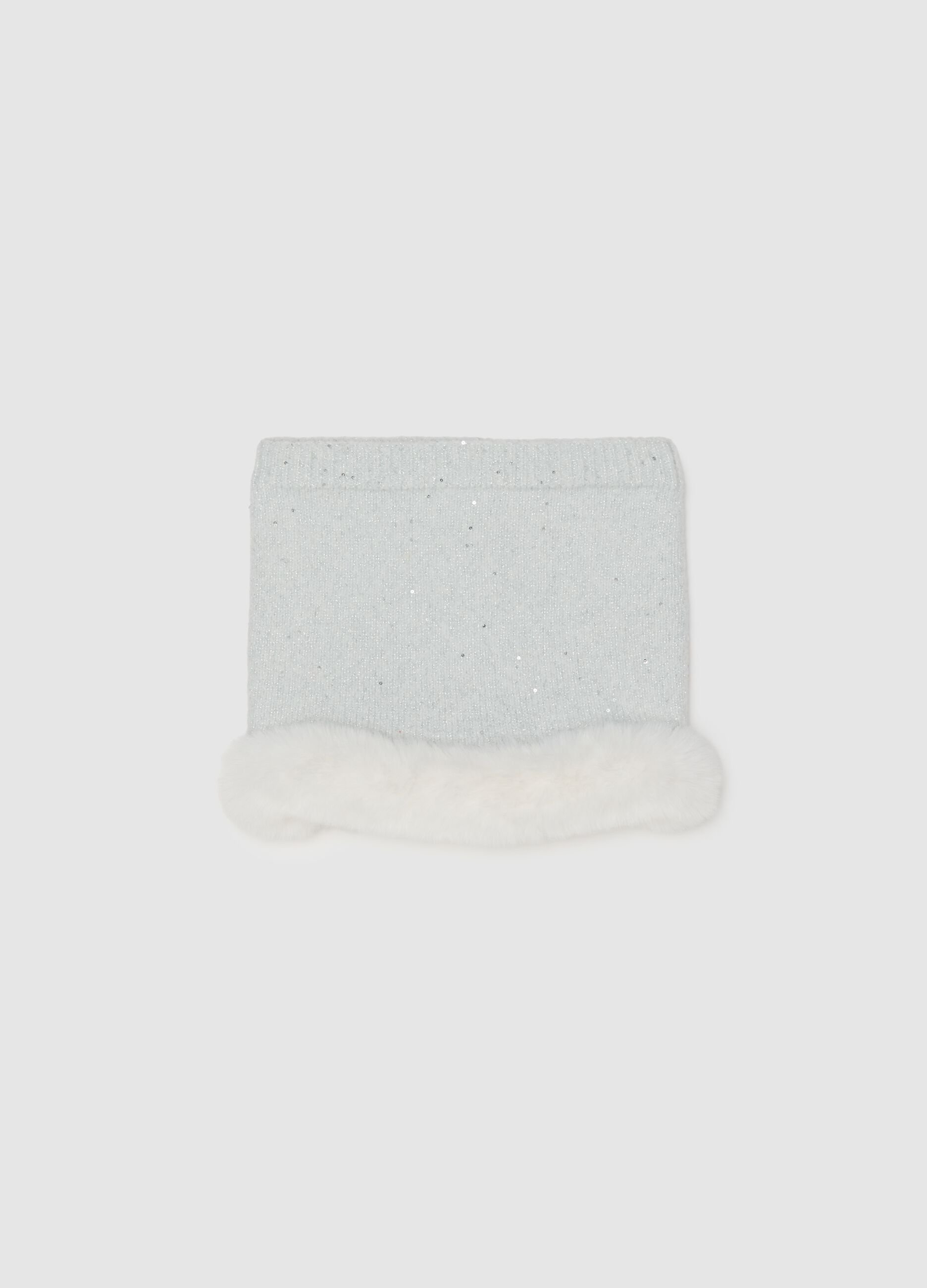 Girls' Grey Scarf with Sequins