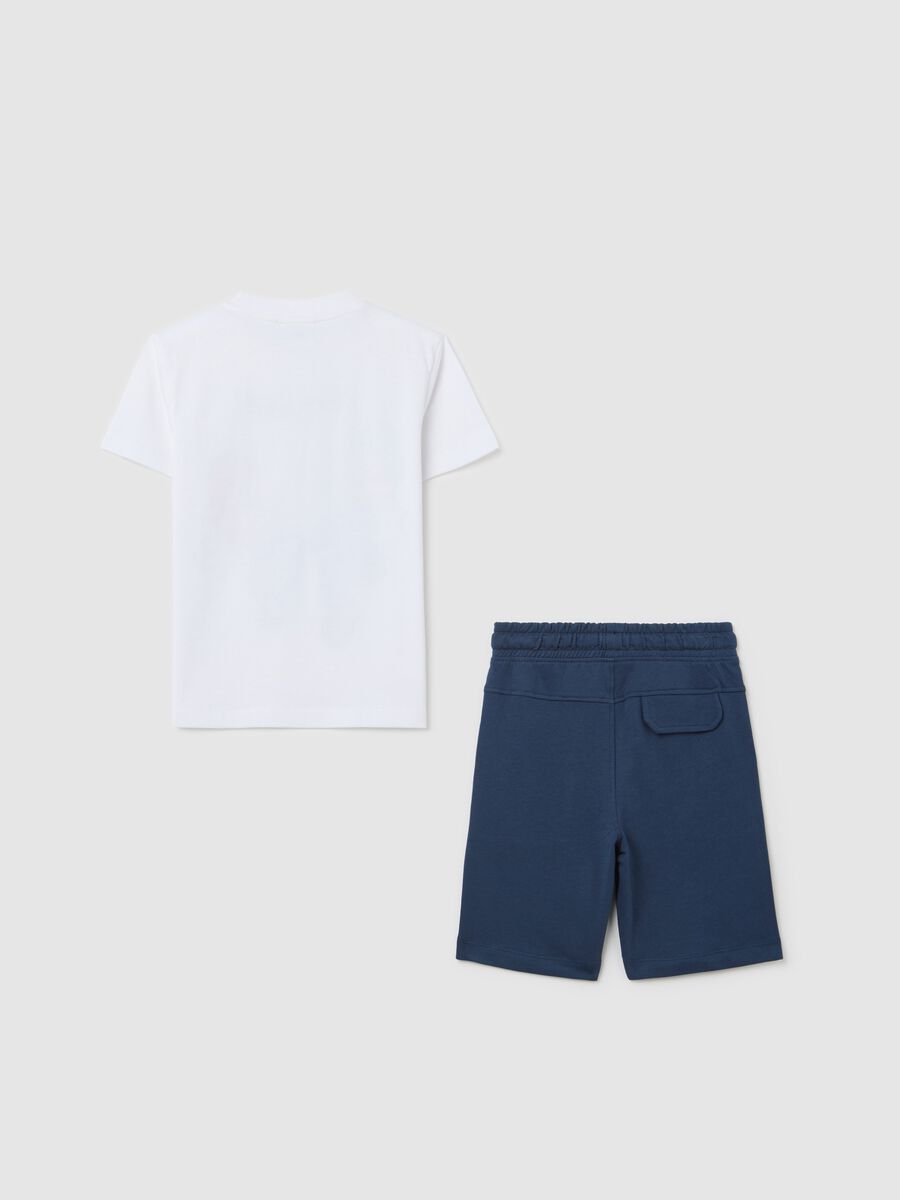 White and blue boy's outfit in cotton with print_1