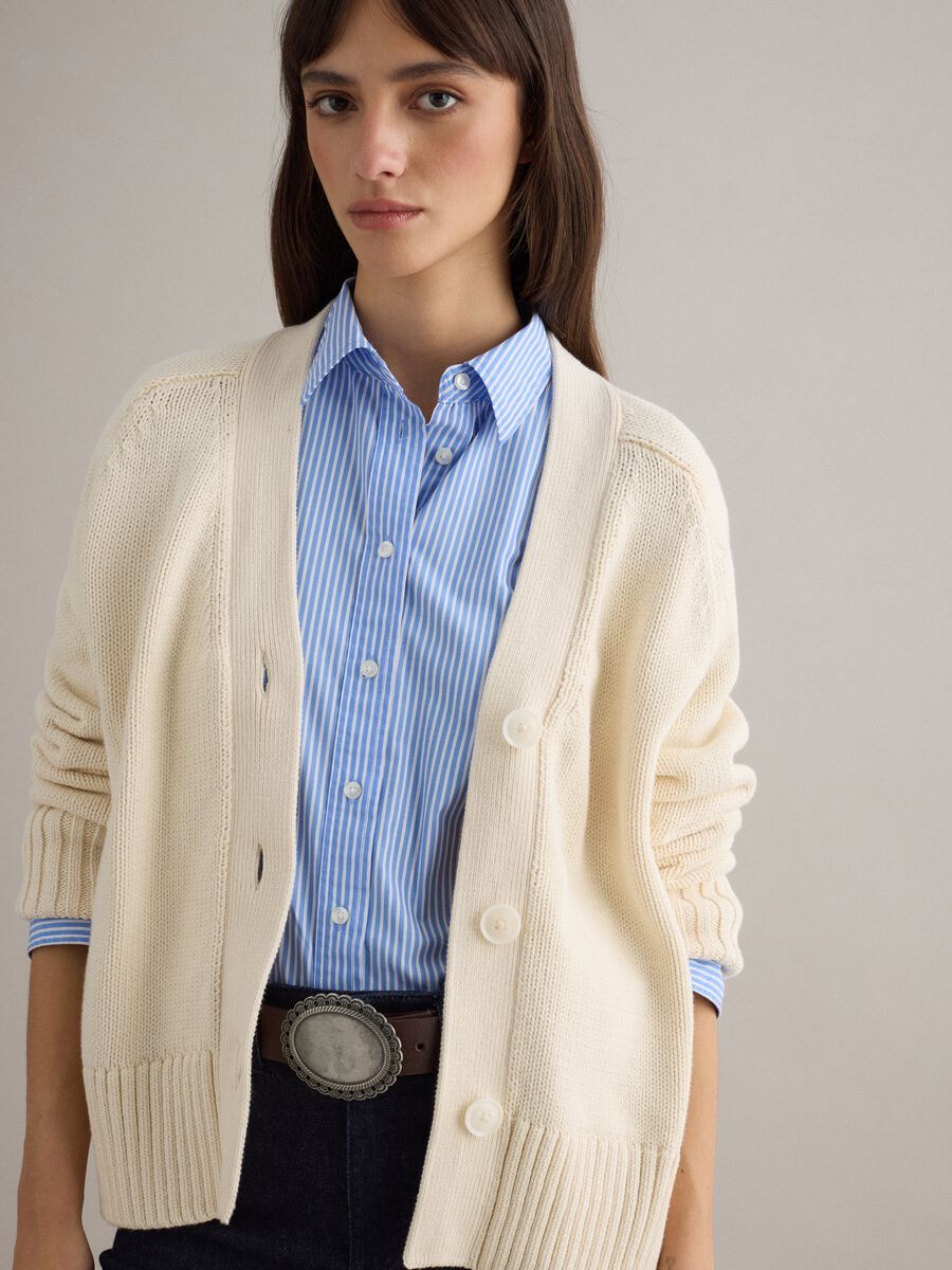Beige cardigan in pure cotton oversized fit with deep V-neck_0