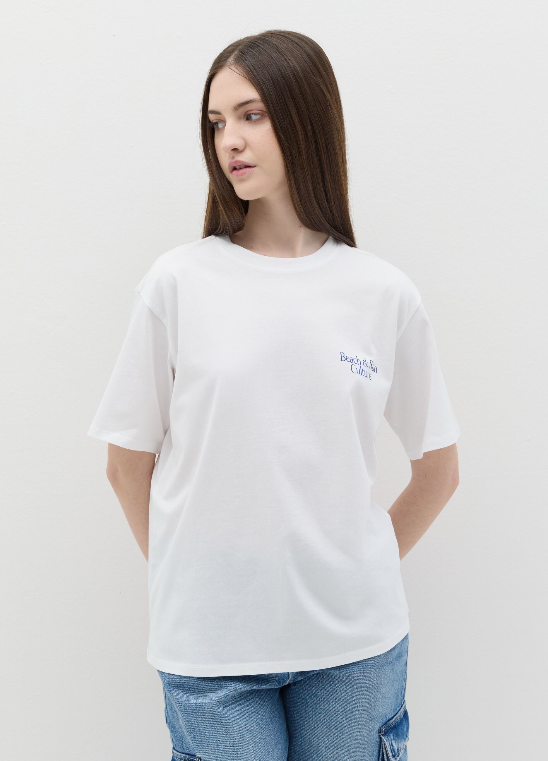 White cotton T-shirt with city print