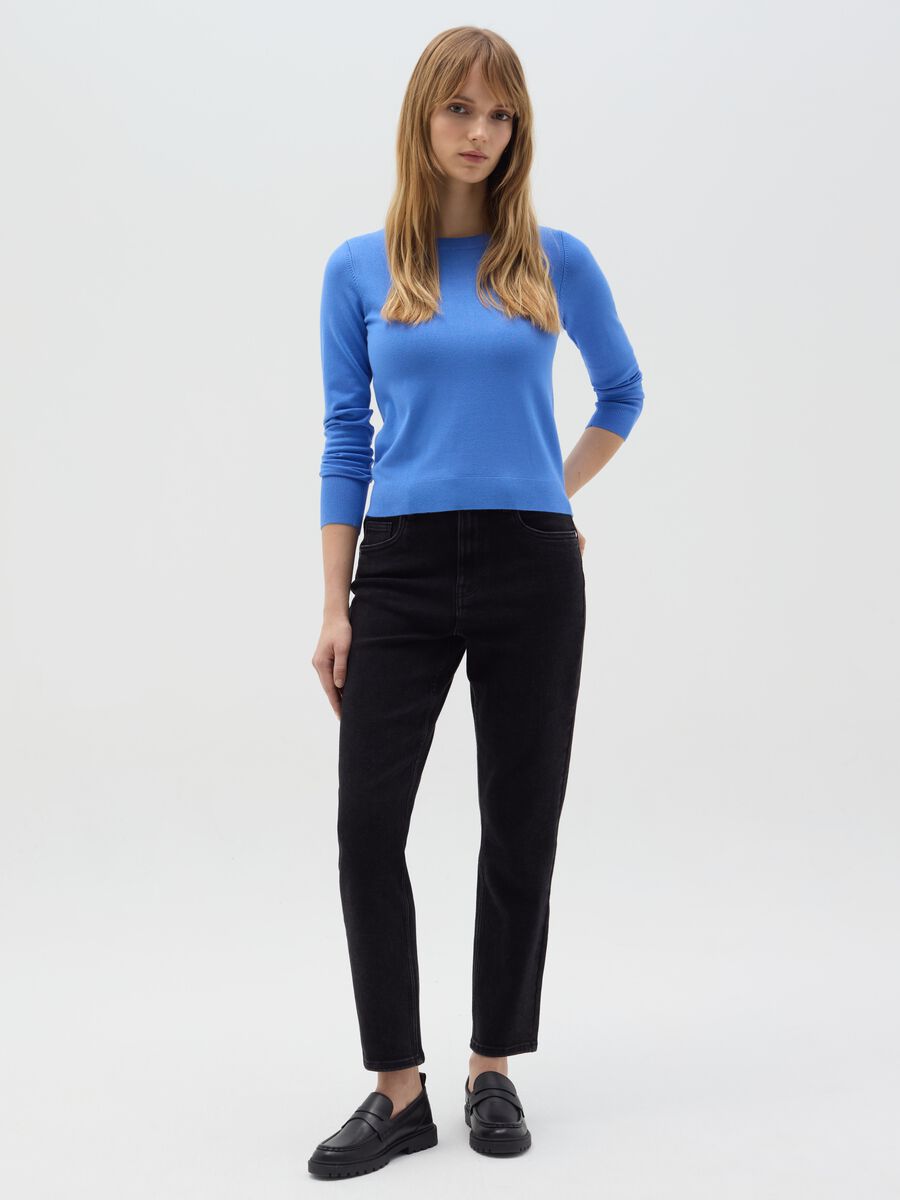 Top with round neck and long sleeves_1
