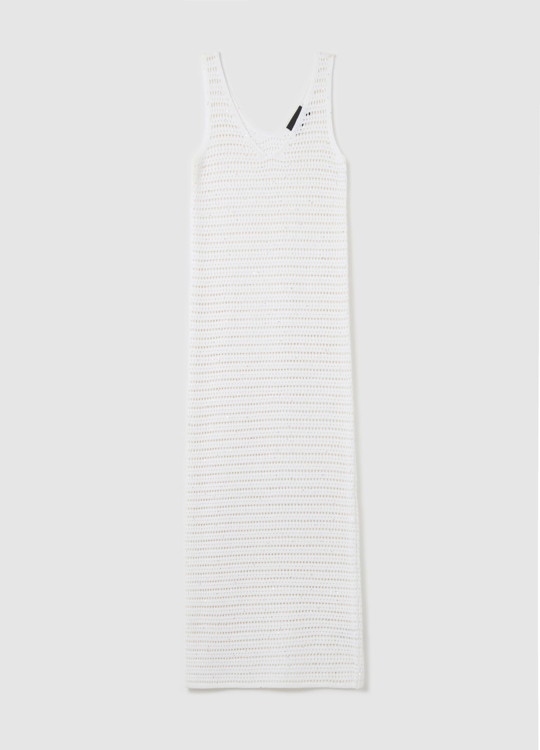 Long sleeveless crochet dress