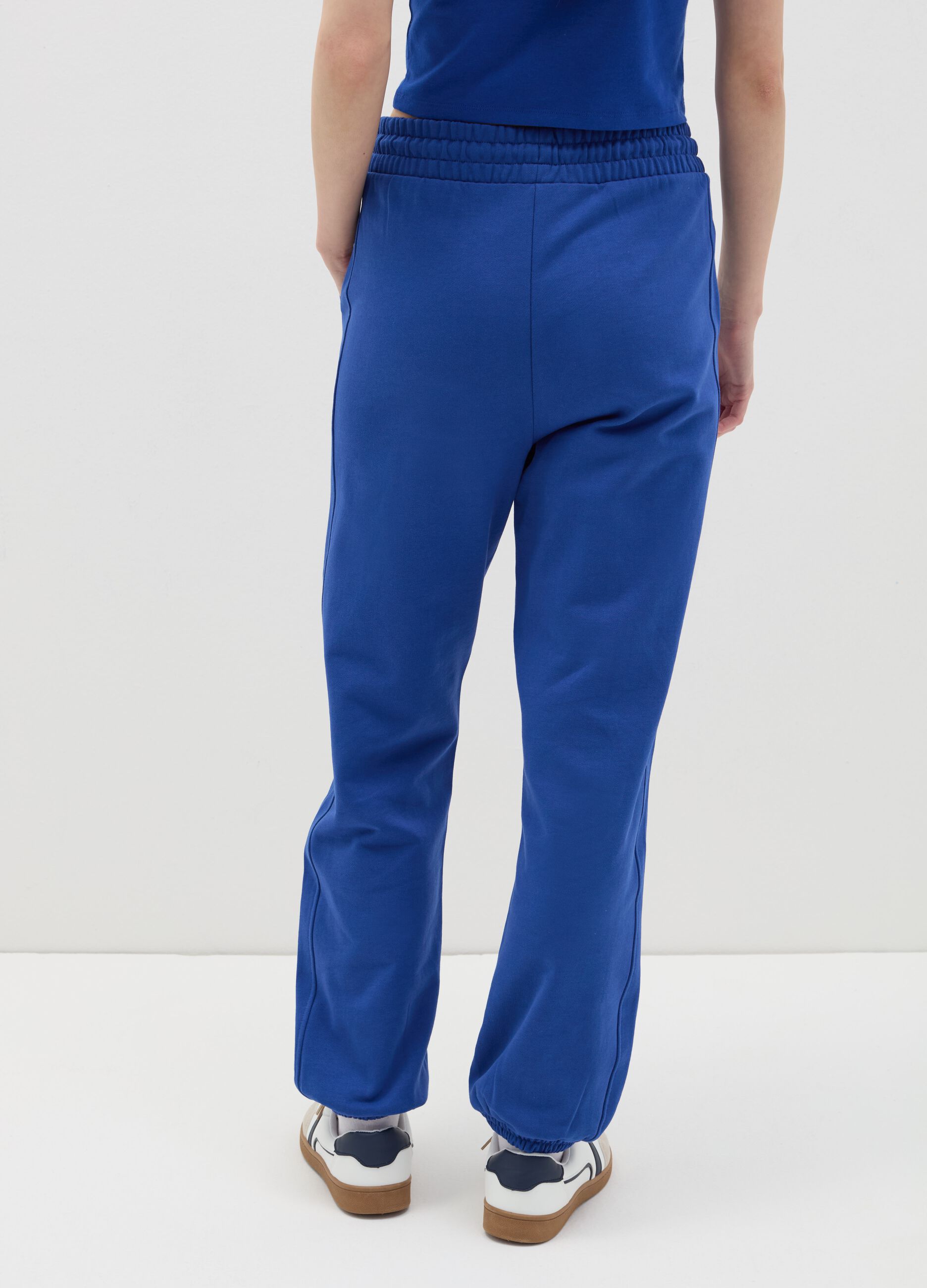 Fleece joggers with drawstring