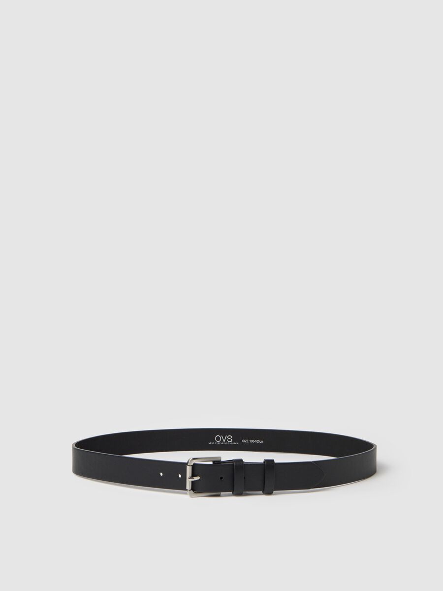 Black belt with rounded metal buckle_0