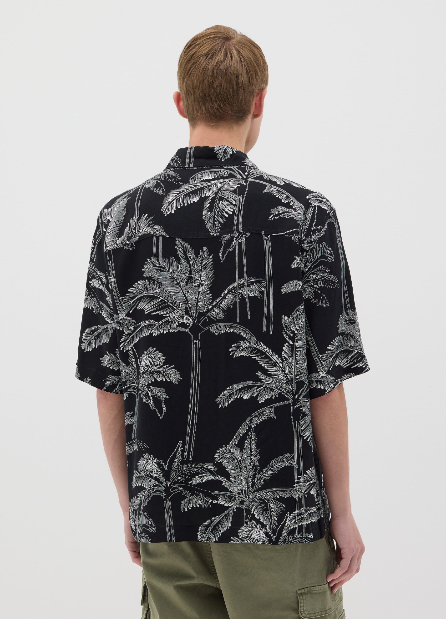 Short sleeve viscose palm print shirt