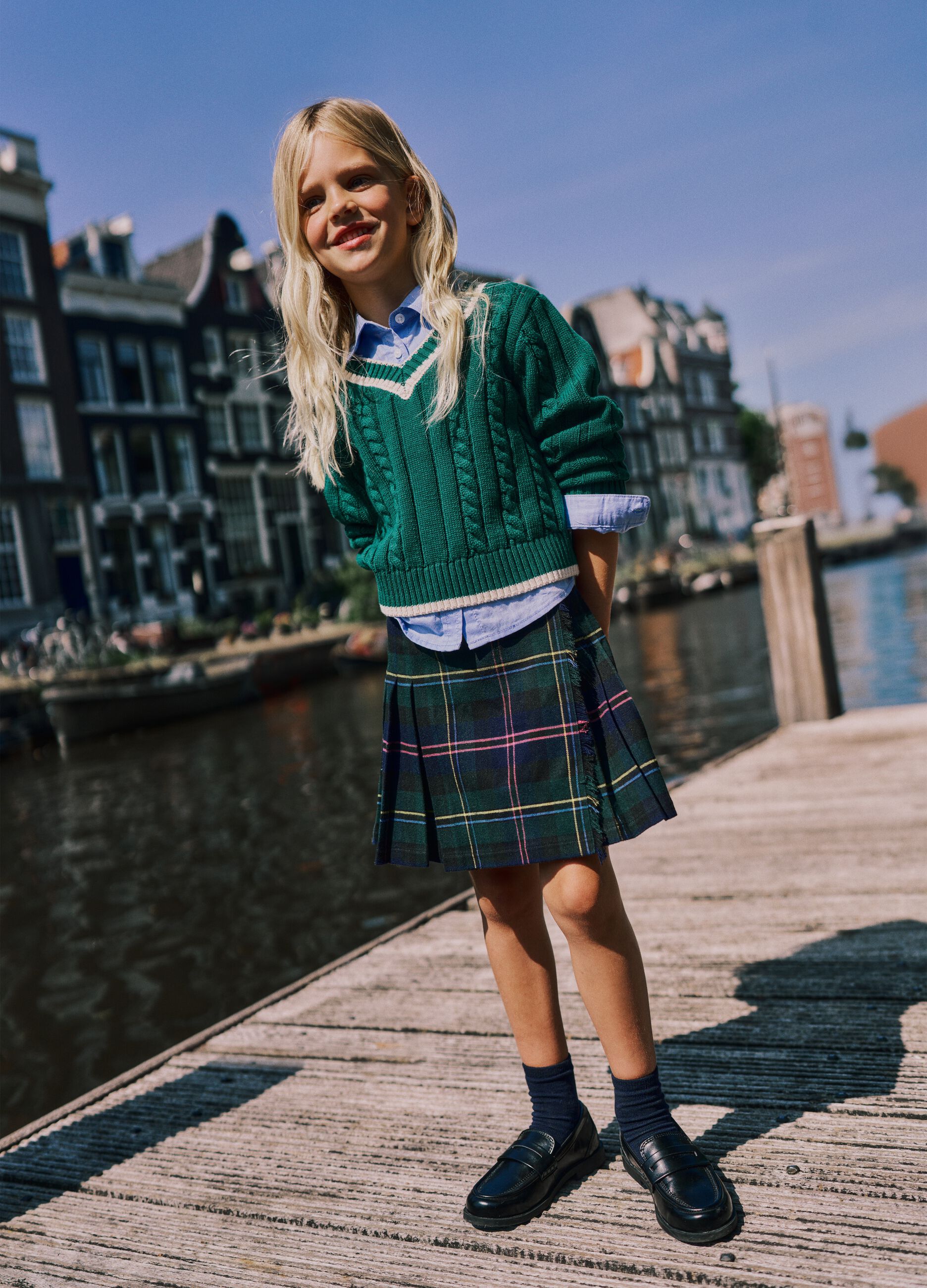 Multicolour regular fit flannel skirt for girls