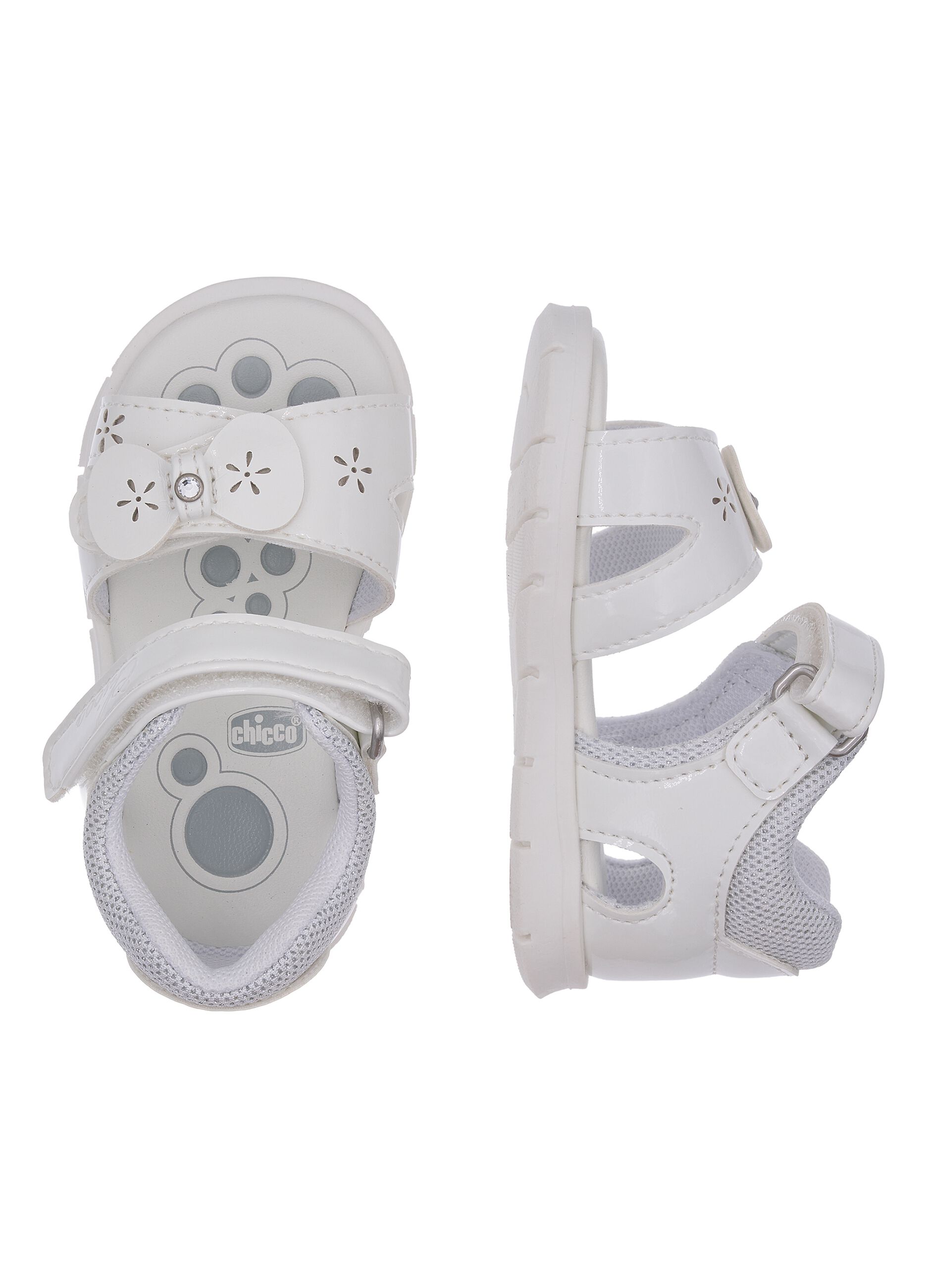 White sandals with velcro closure for girls