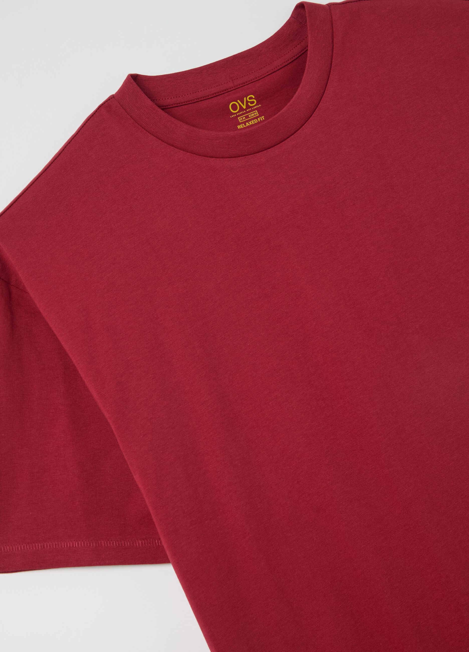 Solid colour T-shirt in organic cotton