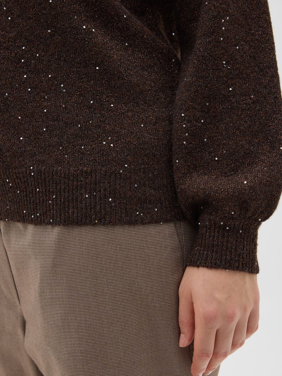 Maglione girocollo marrone effetto lurex over fit_3
