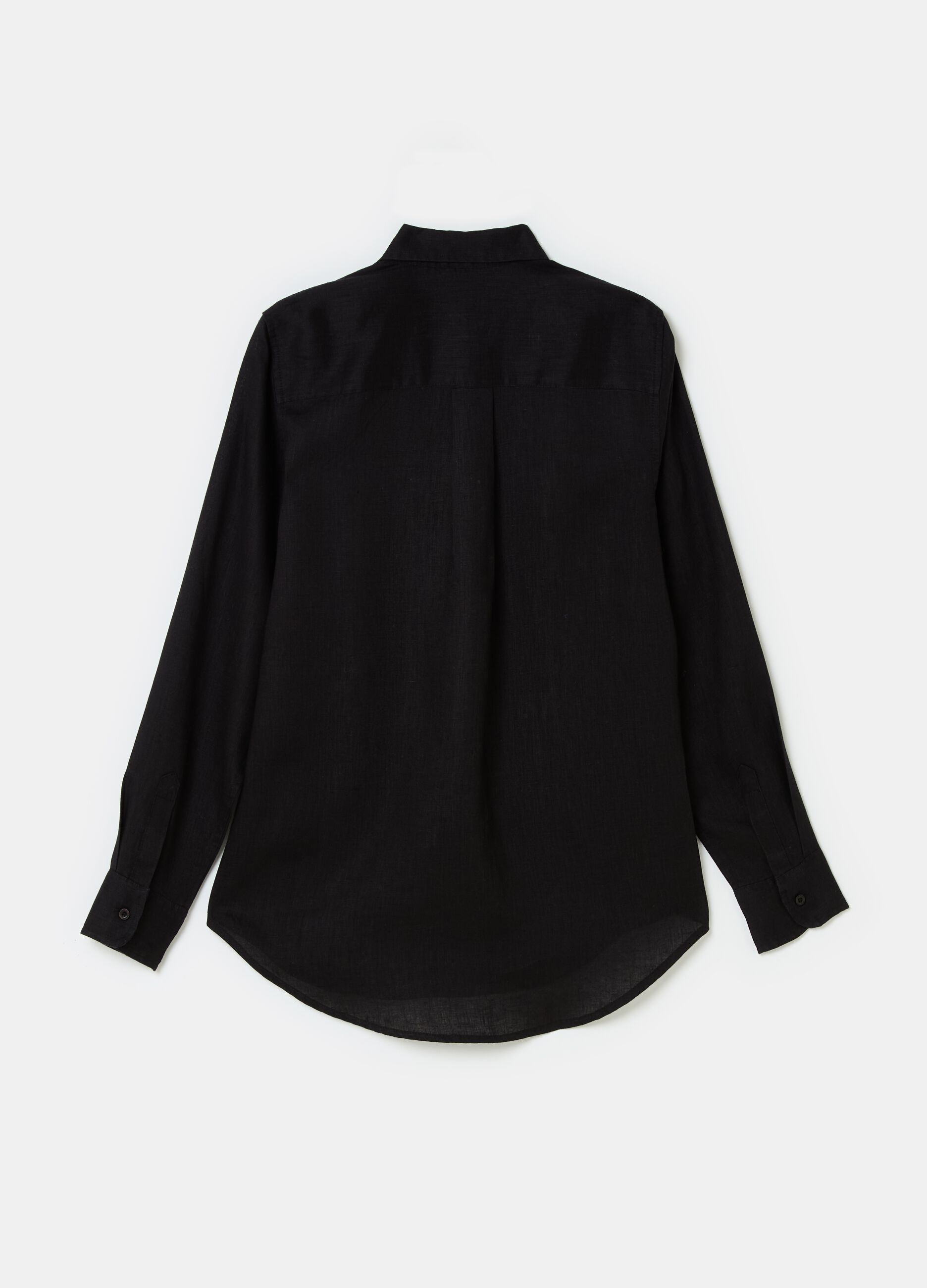 Camicia relaxed fit in lino tinta unita