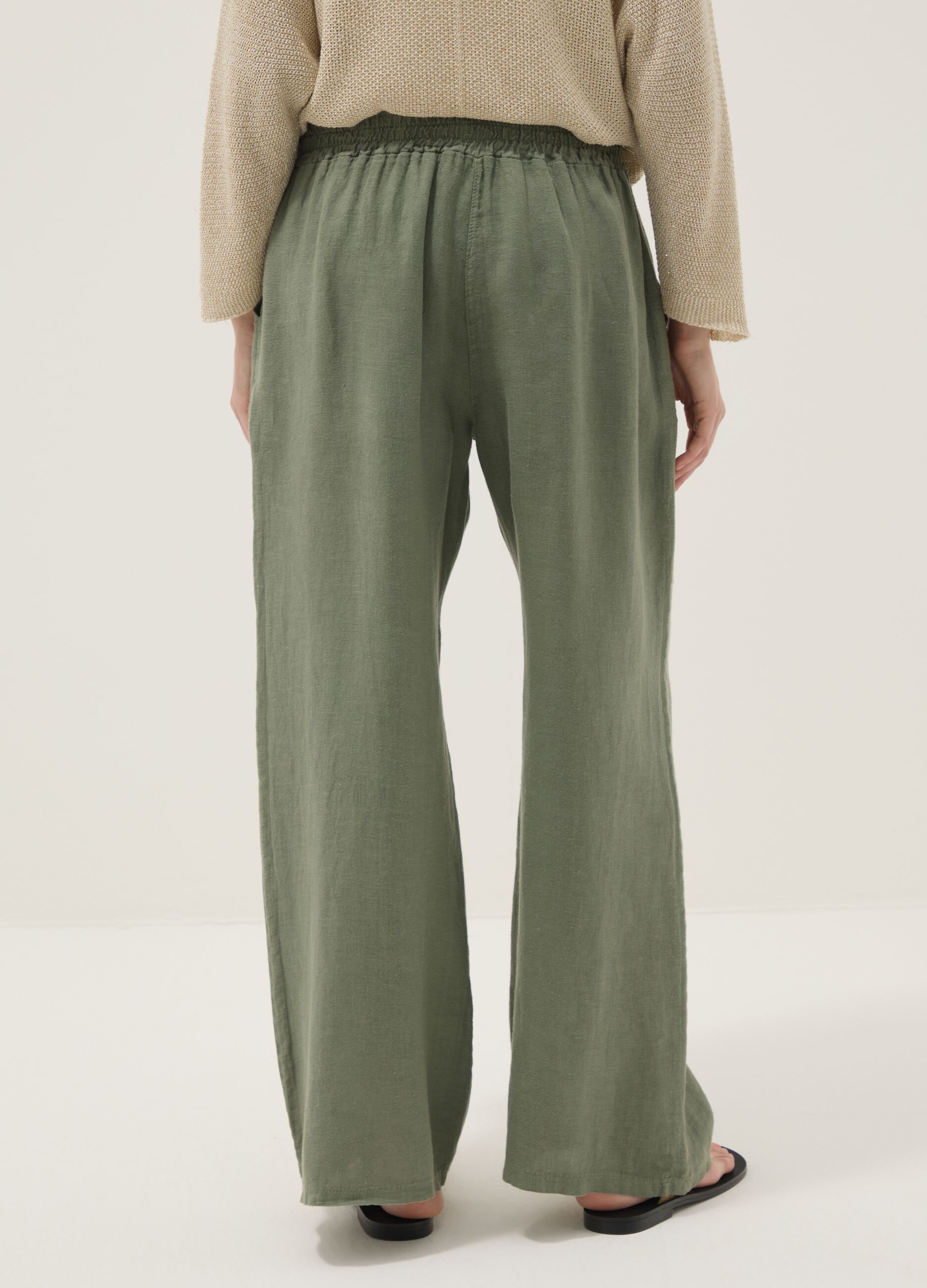 Pantaloni verdi in puro lino con coulisse