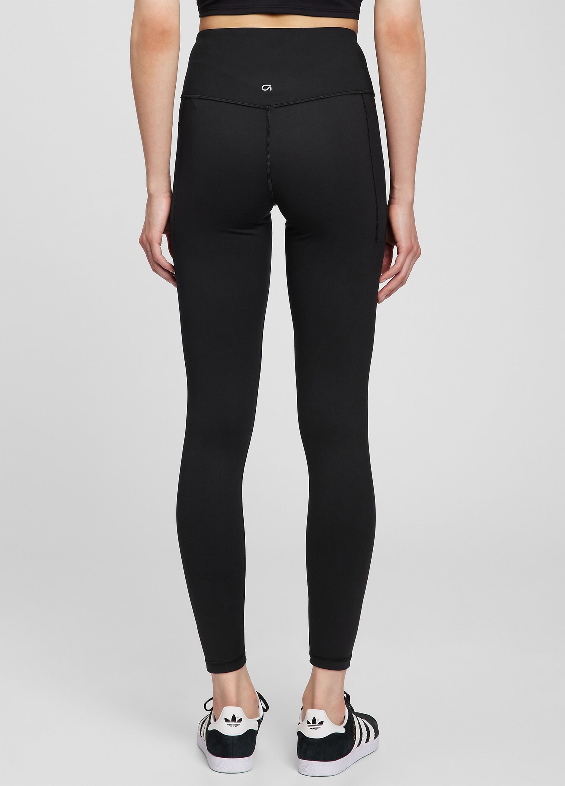 Stretch leggings with pockets