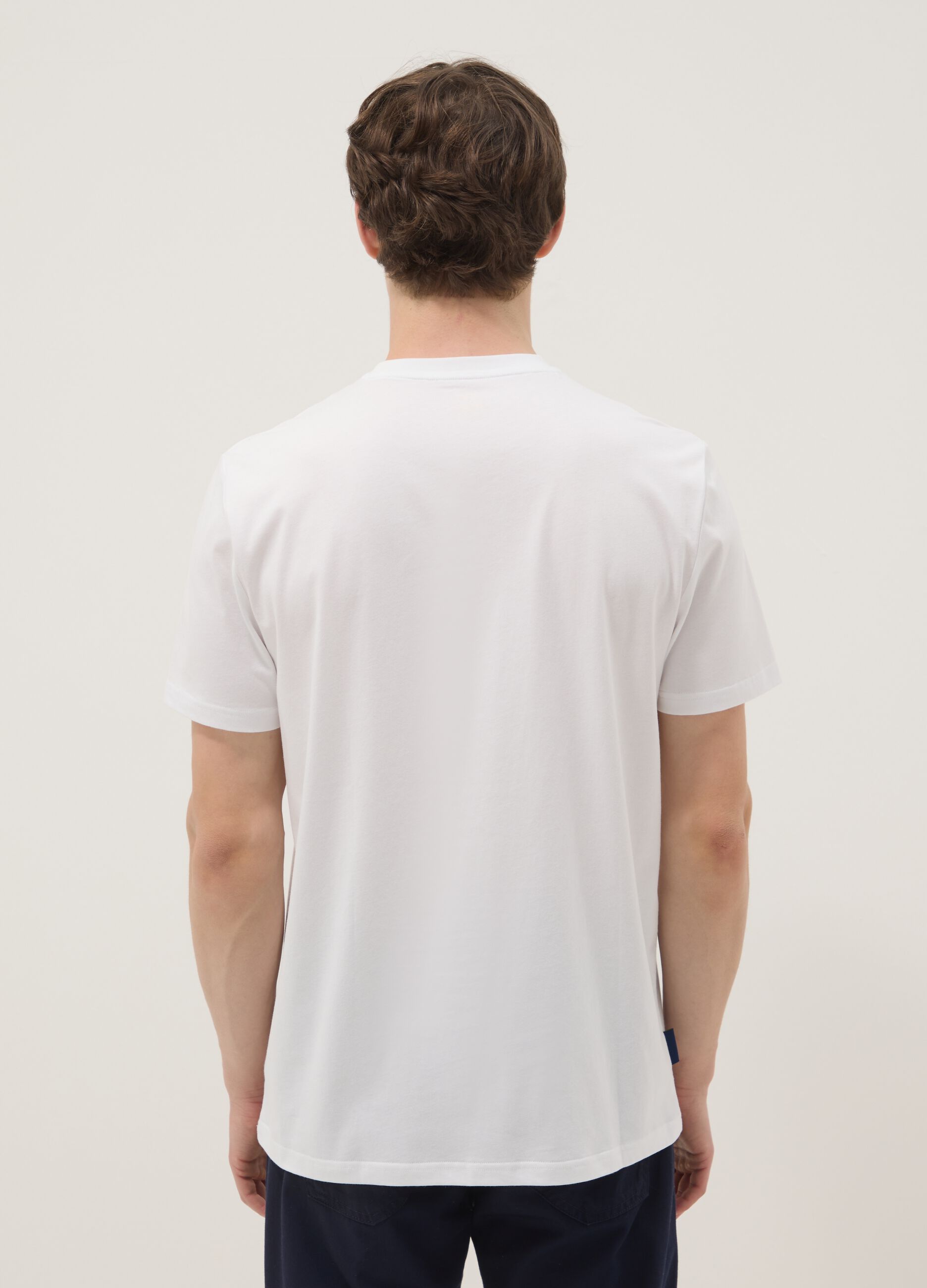 White pure cotton T-shirt with front print, regular fit