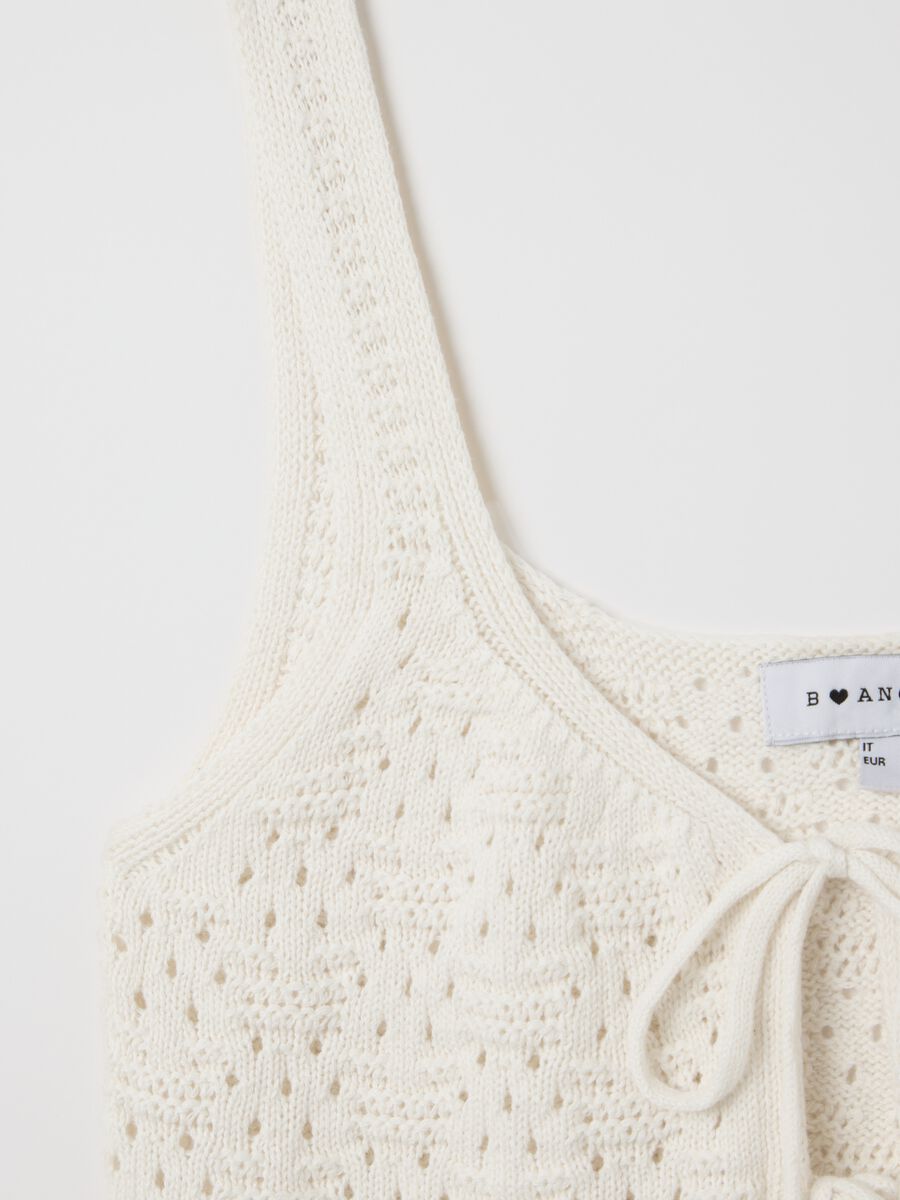 White cropped tank top with laces_5