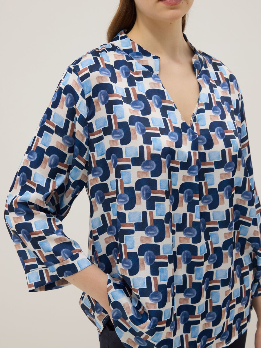 Blusa con fantasia multicolor regular fit_2