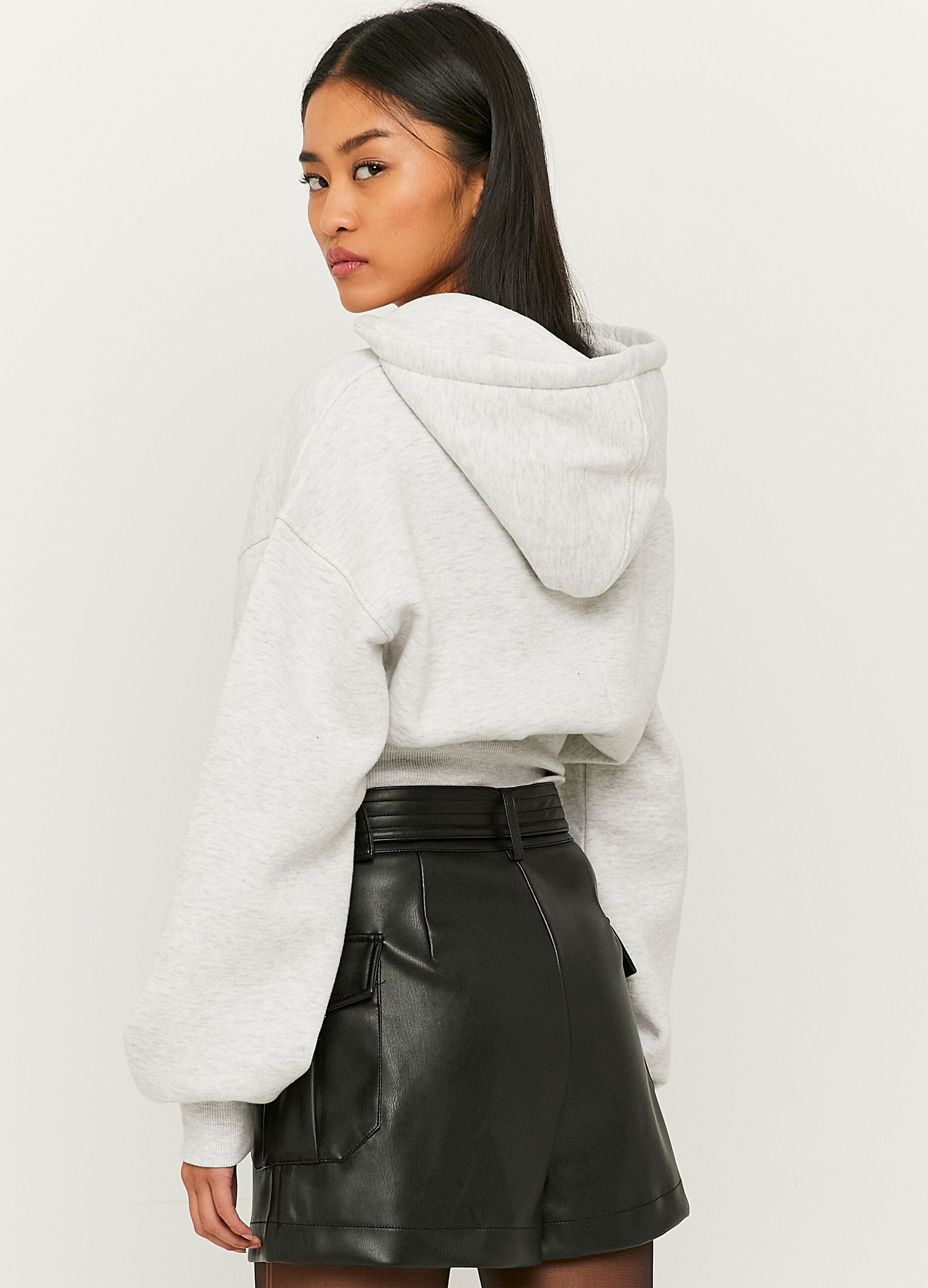 Shorts cargo con cintura_2
