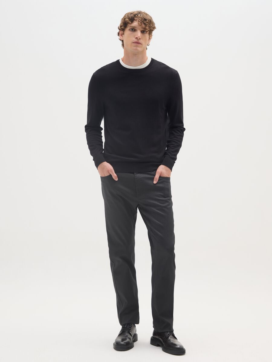 Black trousers with five pockets_0