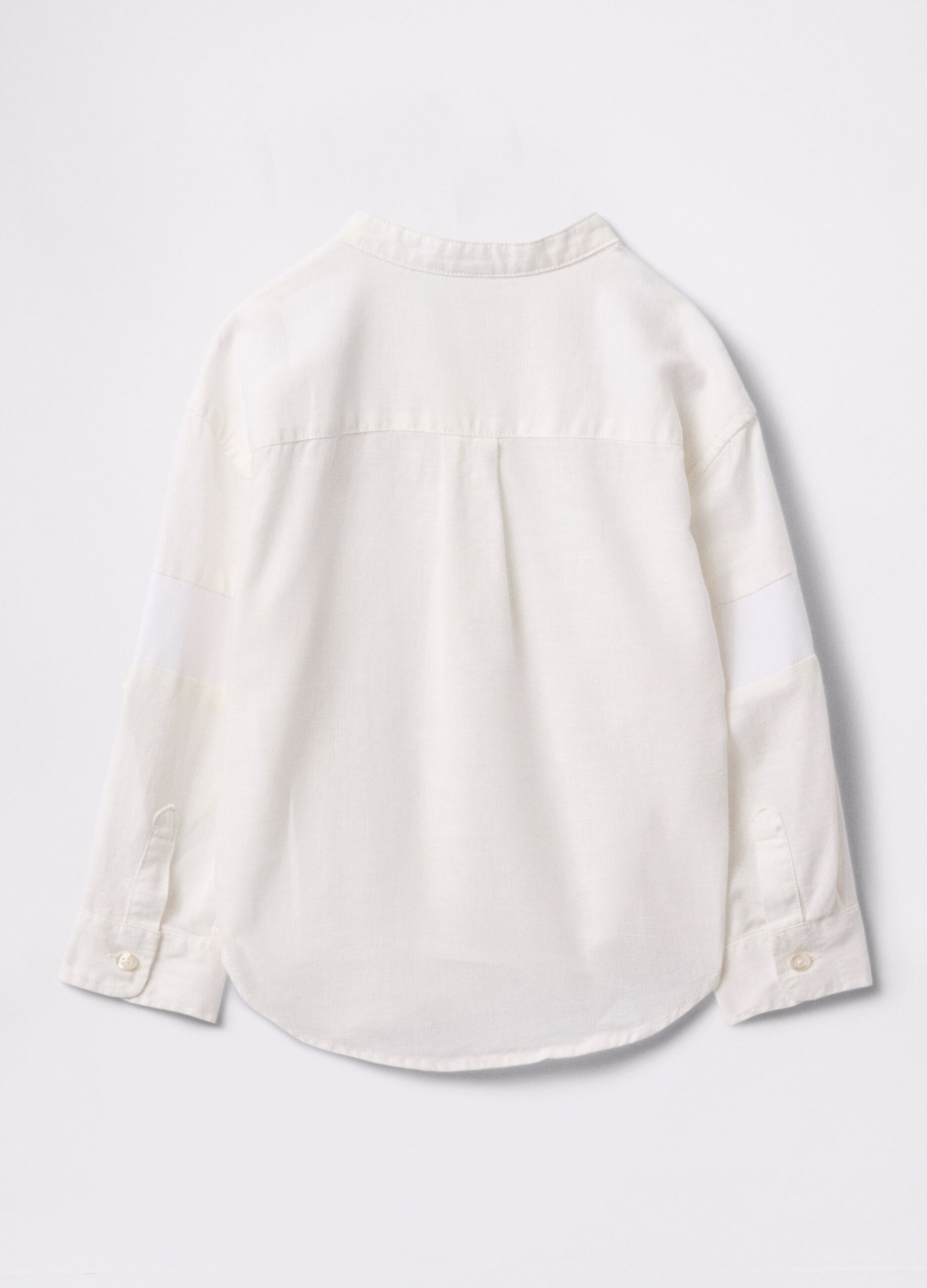 White linen and cotton shirt with teddy bear embroidery