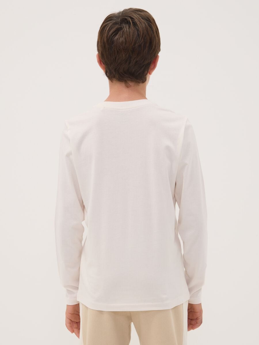 White organic cotton T-shirt with varsity-style print_2