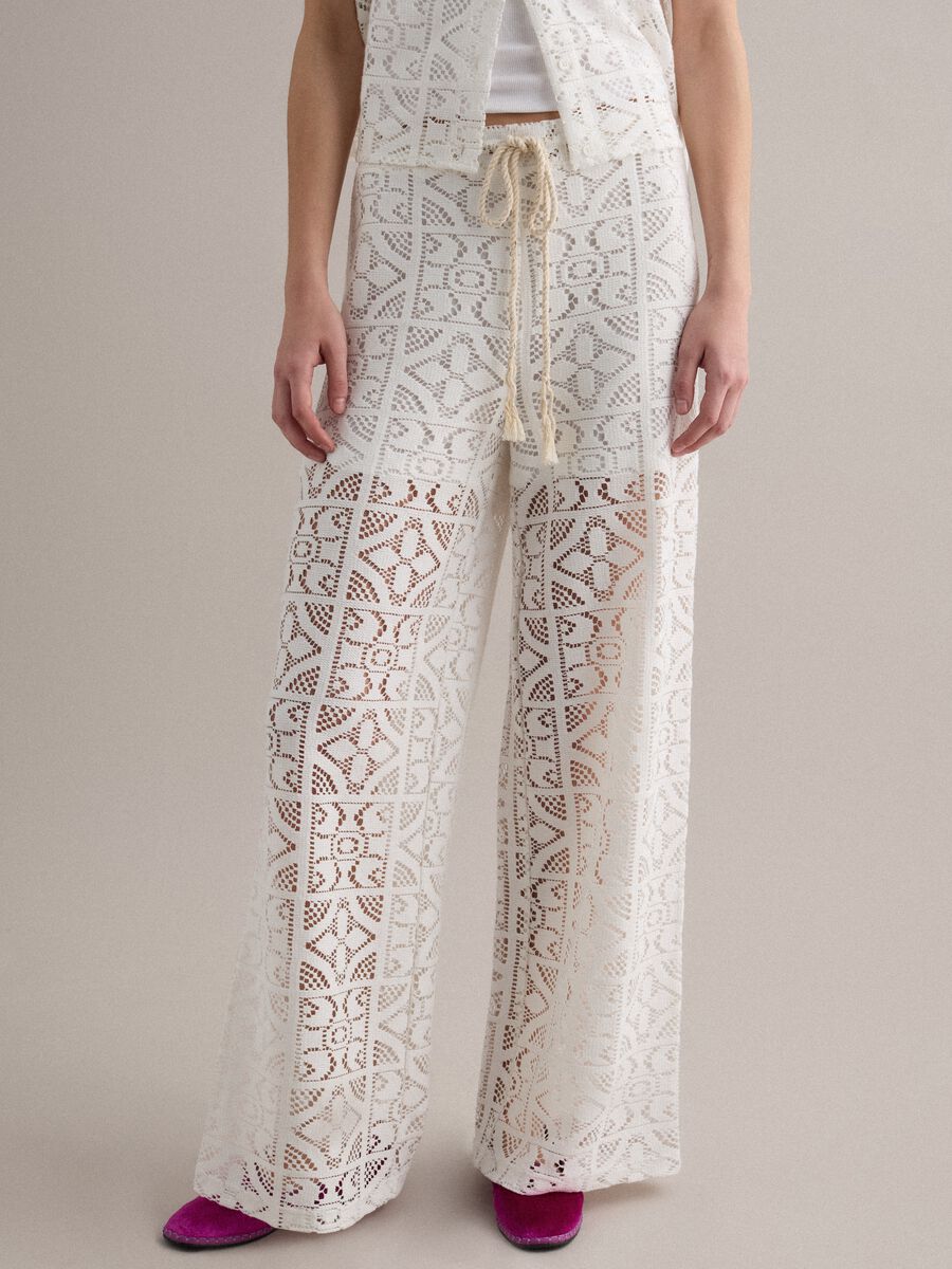 White openwork wide-leg trousers with elasticated waistband_1