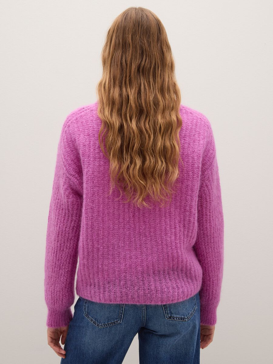 Purple crew neck sweater with oversized fit_3