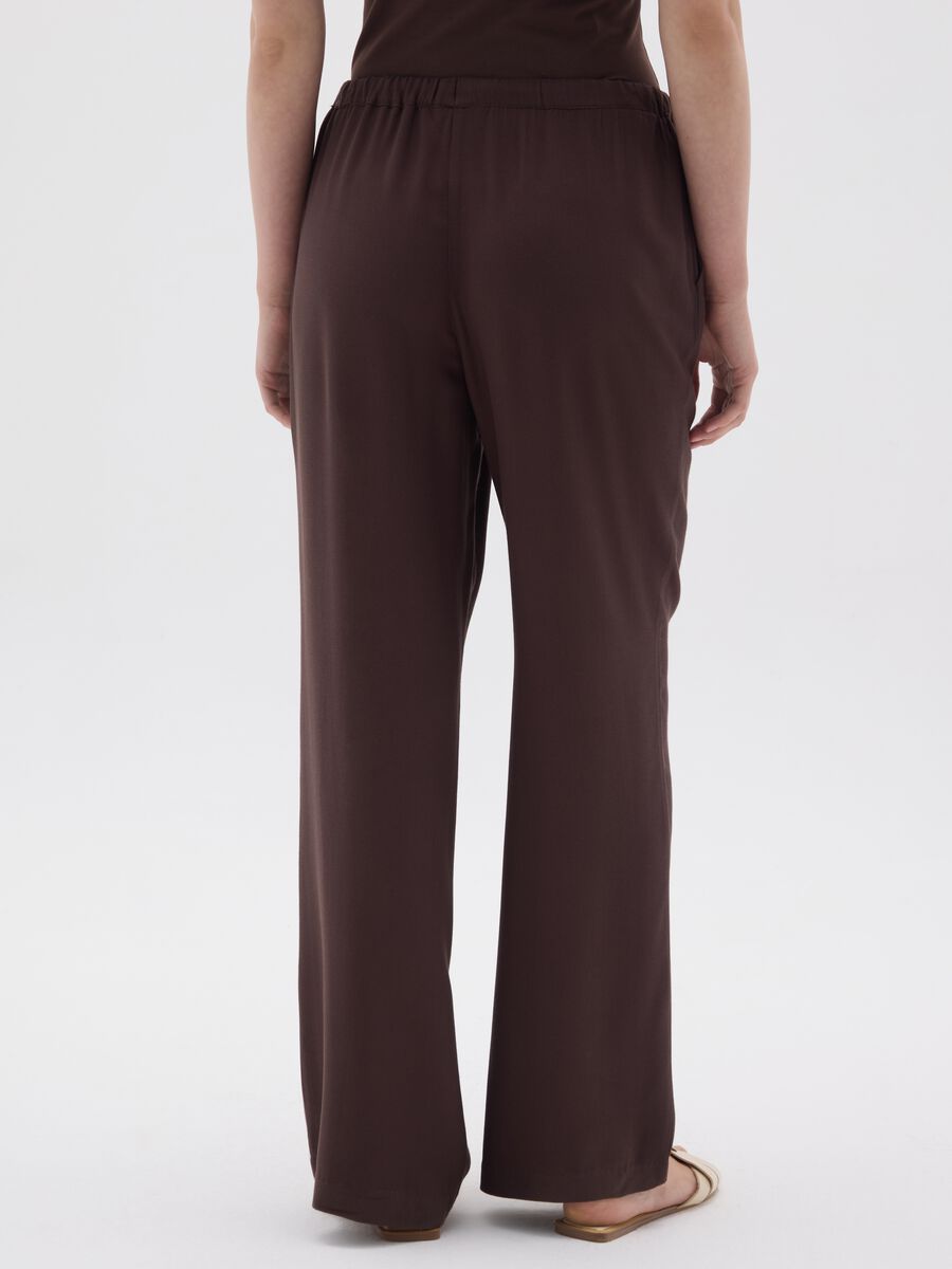 Women's trousers in pure brown viscose regular fit_2